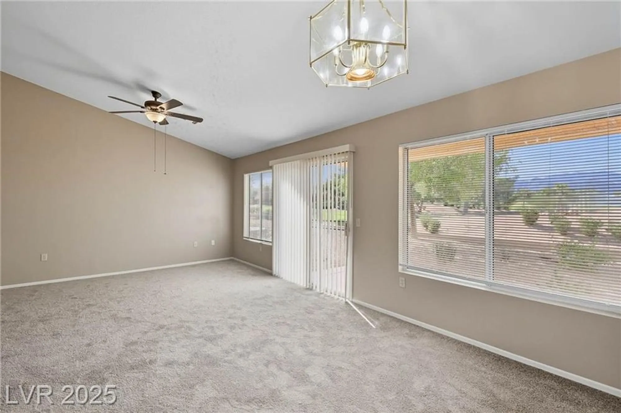 Property Slideshow image 12 of 42 | 2501 showcase dr, Las Vegas, NV, 89134