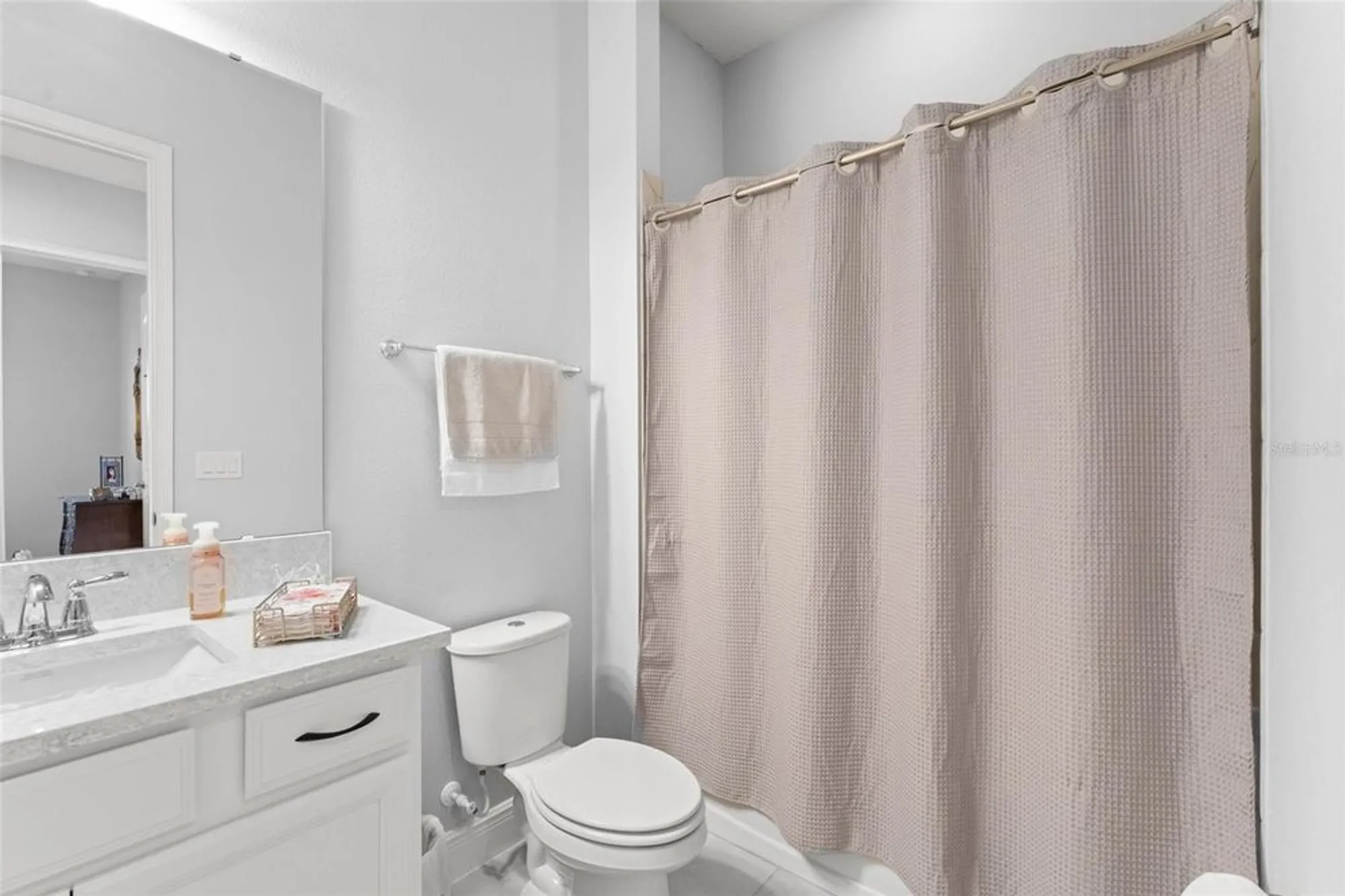 Property Slideshow image 23 of 53 | 2301 datura loop, Saint Cloud, FL, 34772