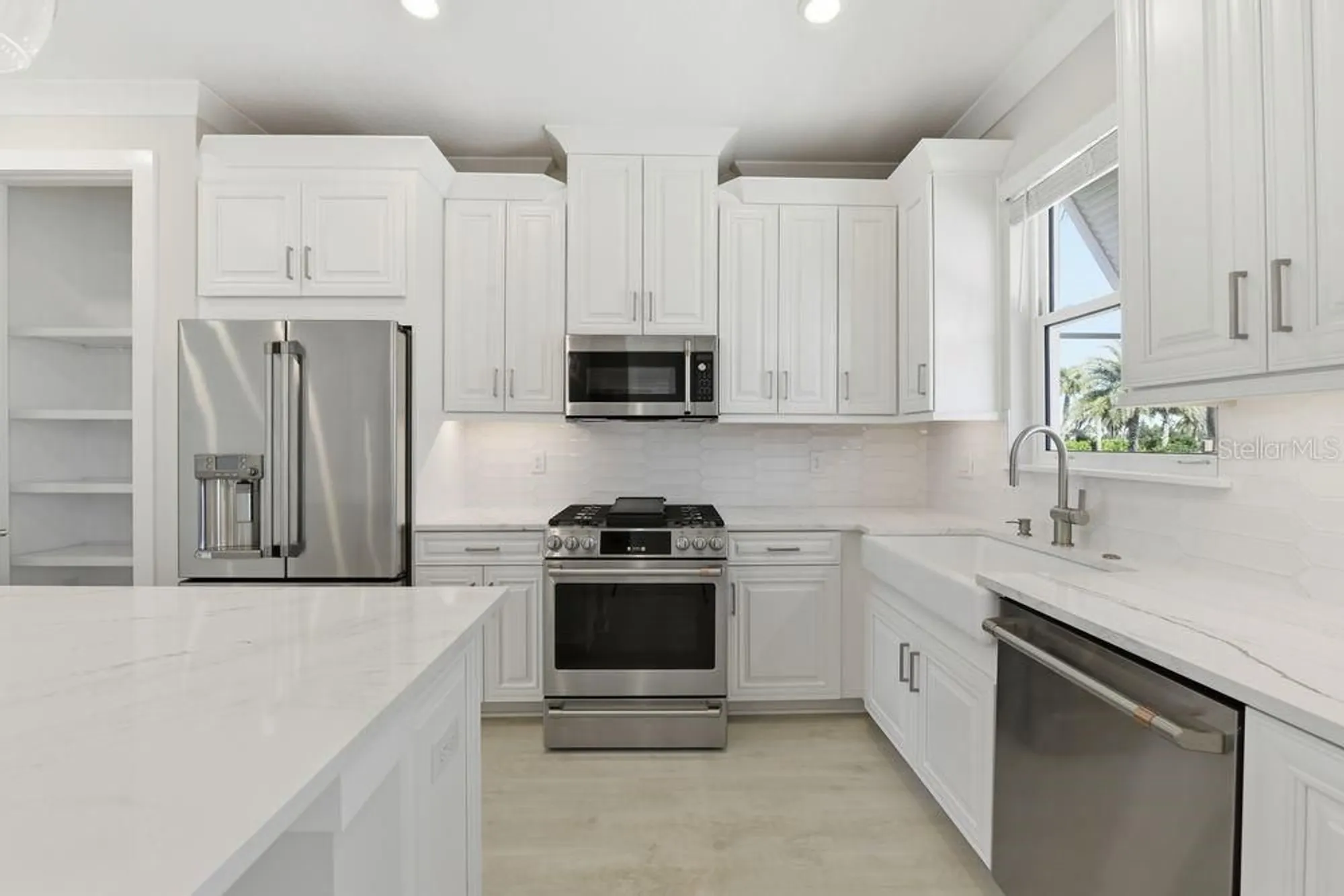 Property Slideshow image 5 of 51 | 4054 santa caterina blvd # 9101, Bradenton, FL, 34211