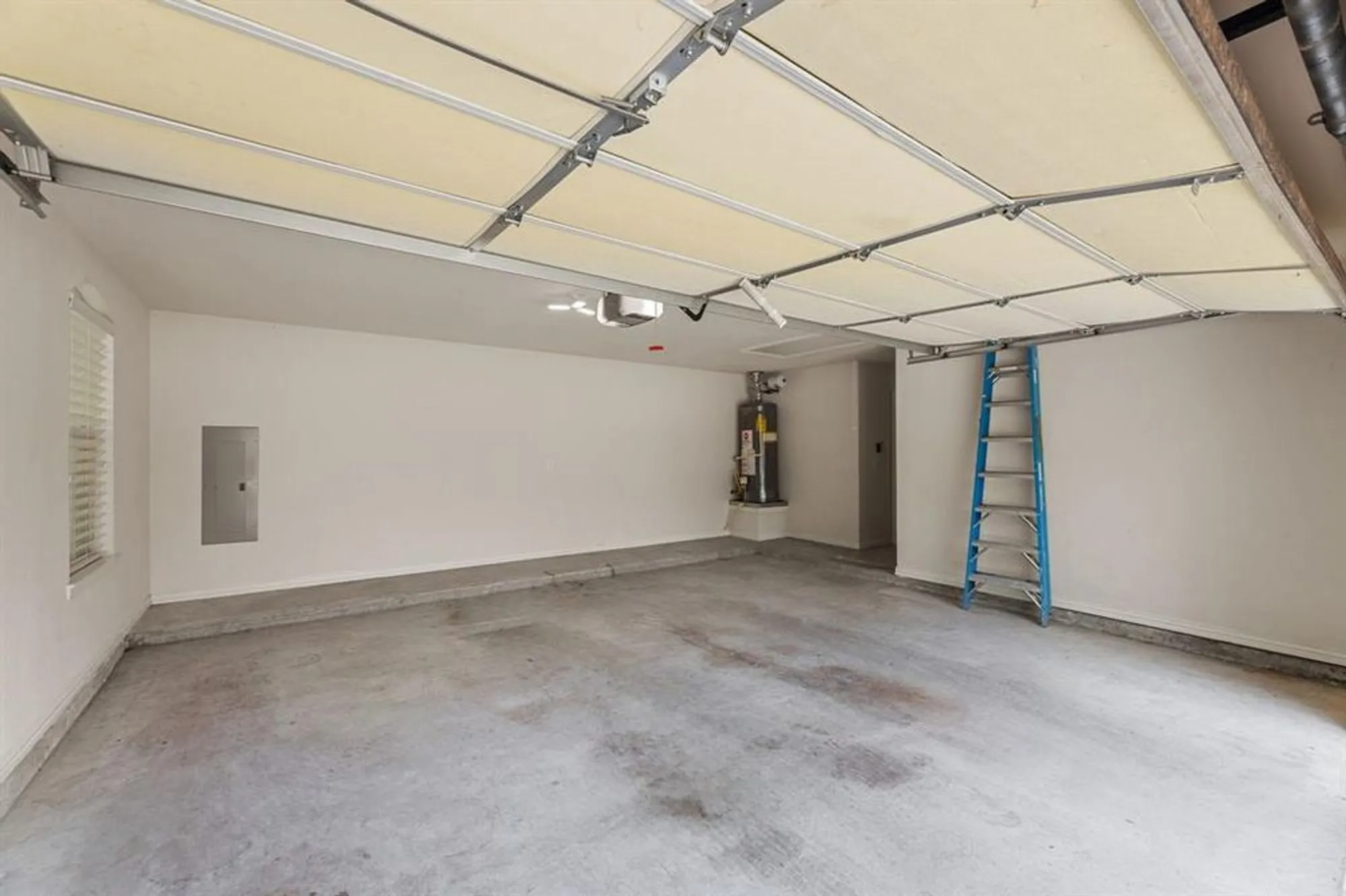 Property Slideshow image 35 of 38 | 719 scenic ranch cir, Fairview, TX, 75069