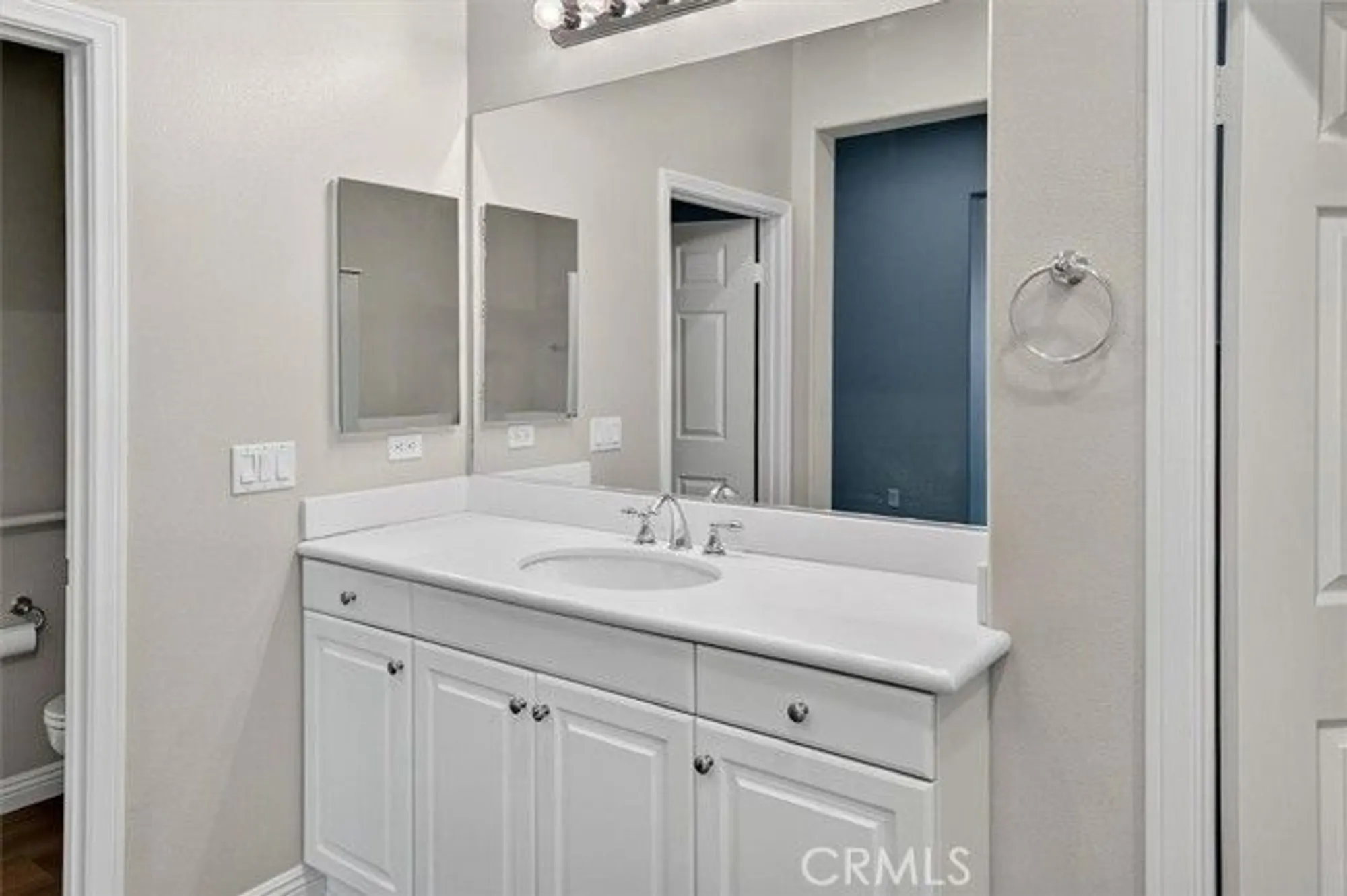 Property Slideshow image 18 of 46 | 23705 western cedar ct, Valencia, CA, 91354