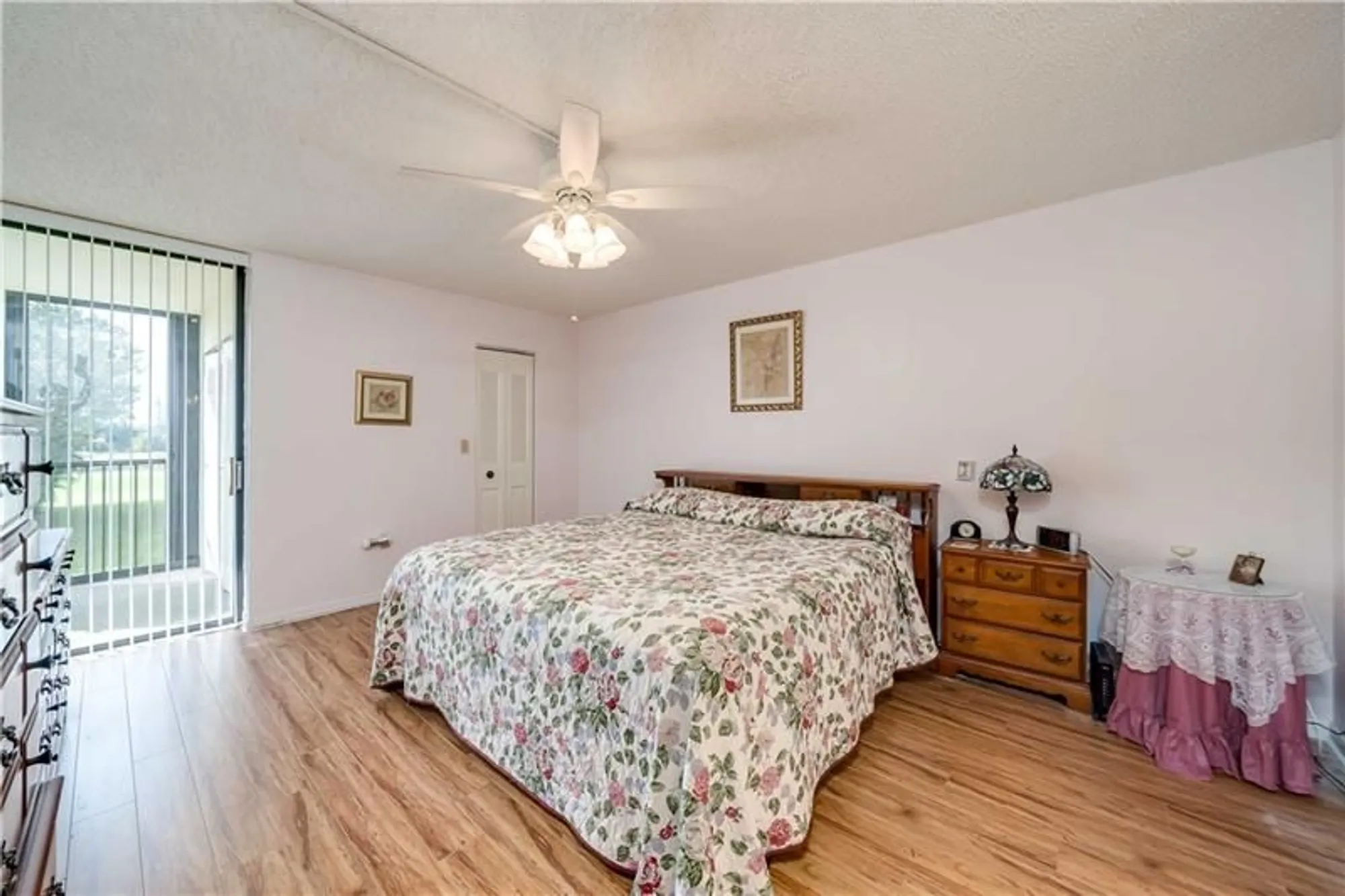 Property Slideshow image 10 of 32 | 3521 environ blvd apt 209, Lauderhill, FL, 33319