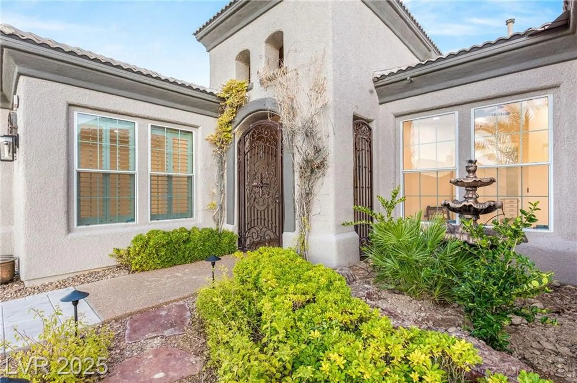 Property Slideshow image 5 of 66 | 4754 riva de romanza st, Las Vegas, NV, 89135