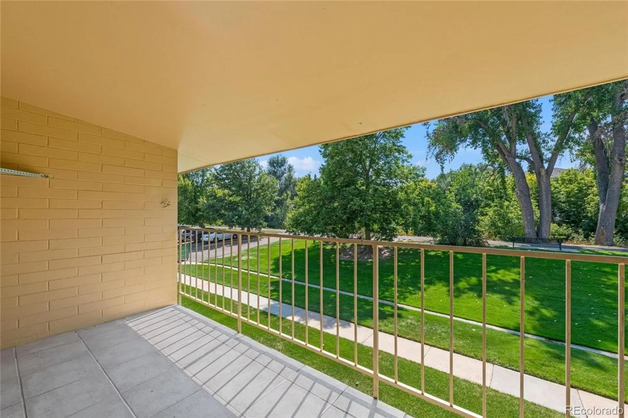 Property Slideshow image 14 of 19 | 765 s alton way 6b, Denver, CO, 80247