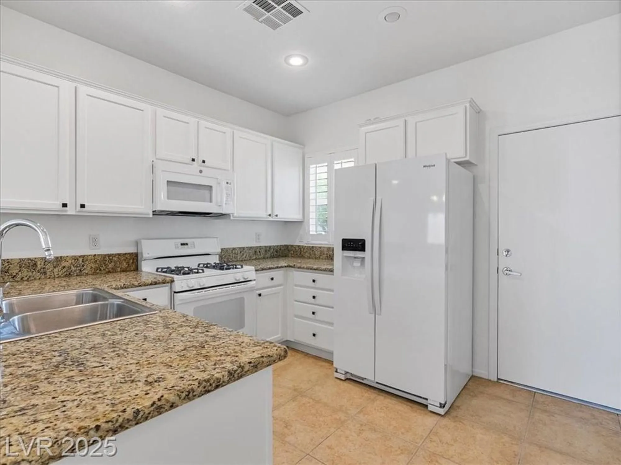 Property Slideshow image 6 of 24 | 7713 lily trotter st, North Las Vegas, NV, 89084