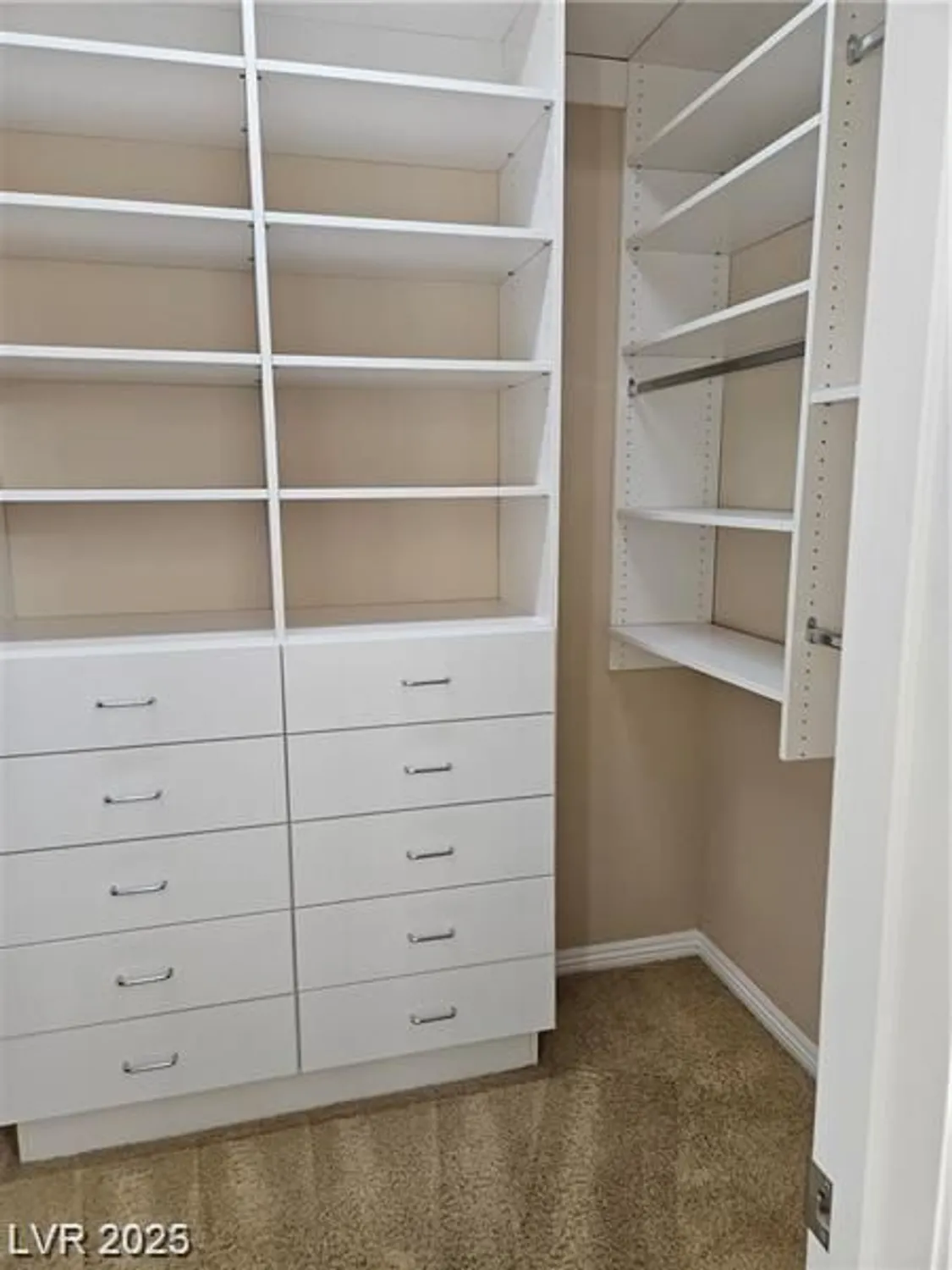 Property Slideshow image 21 of 65 | 5110 silenzio st, Las Vegas, NV, 89135