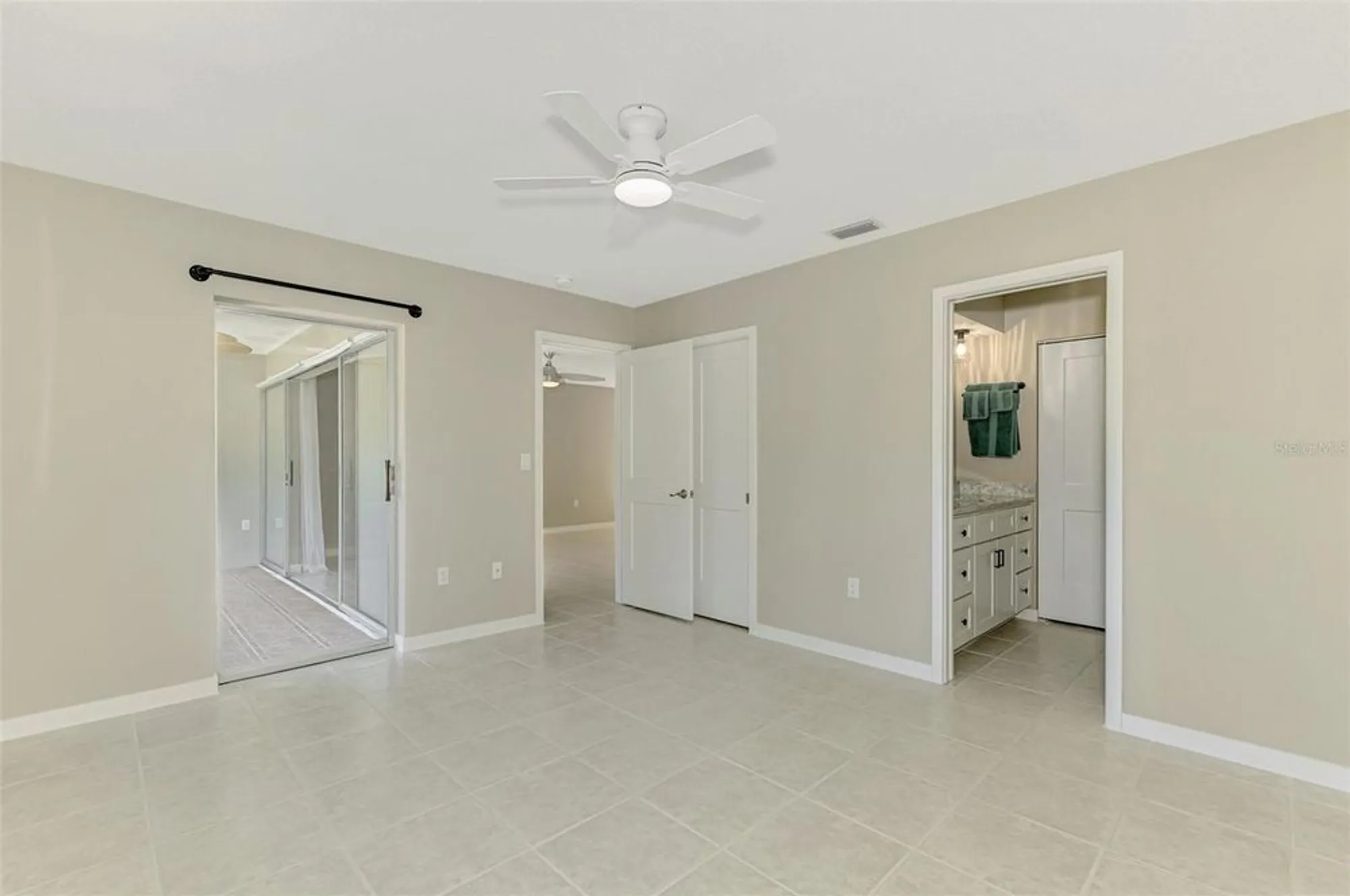 Property Slideshow image 26 of 71 | 501 sloop way, Nokomis, FL, 34275