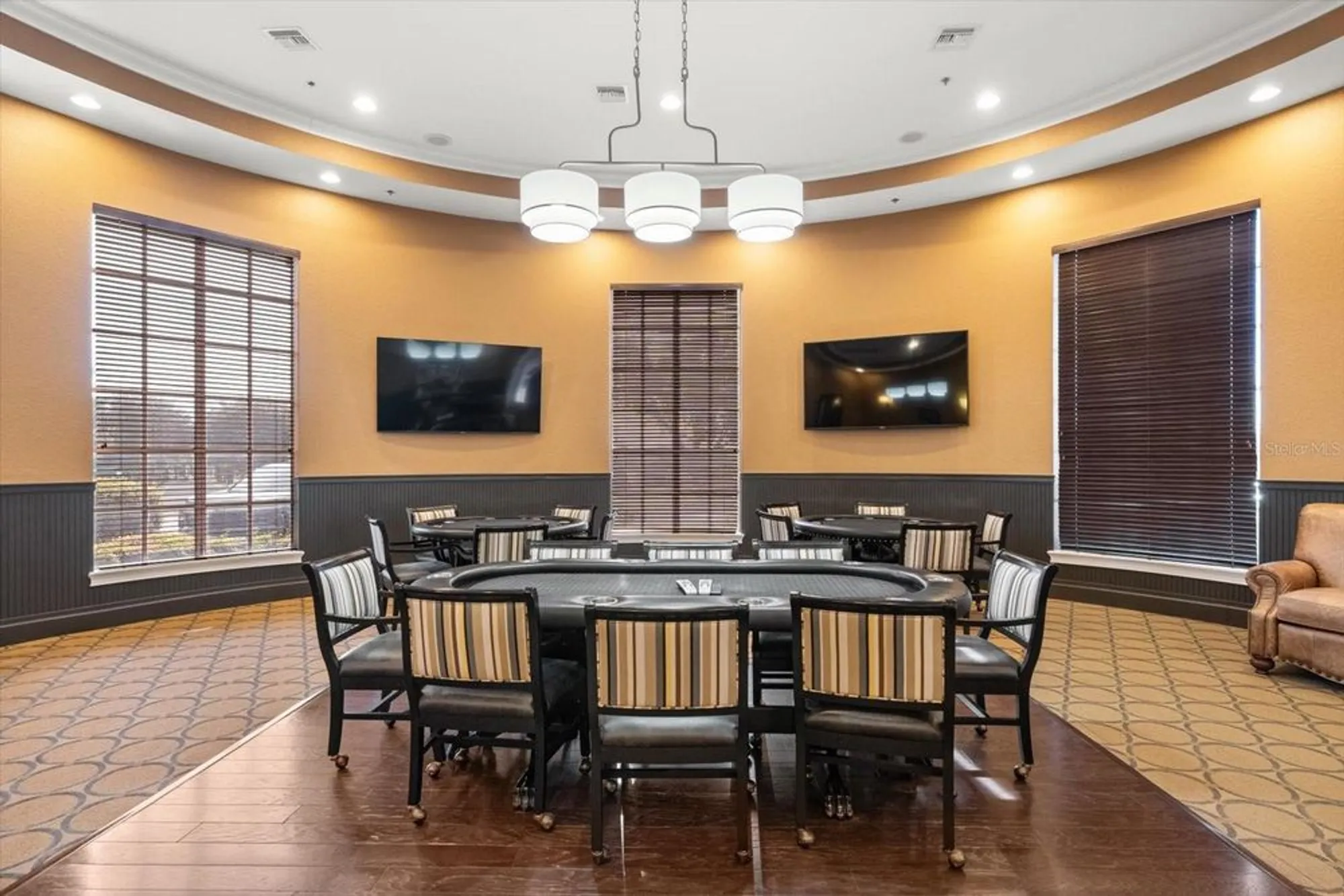 Property Slideshow image 49 of 54 | 100 silver maple rd, Groveland, FL, 34736