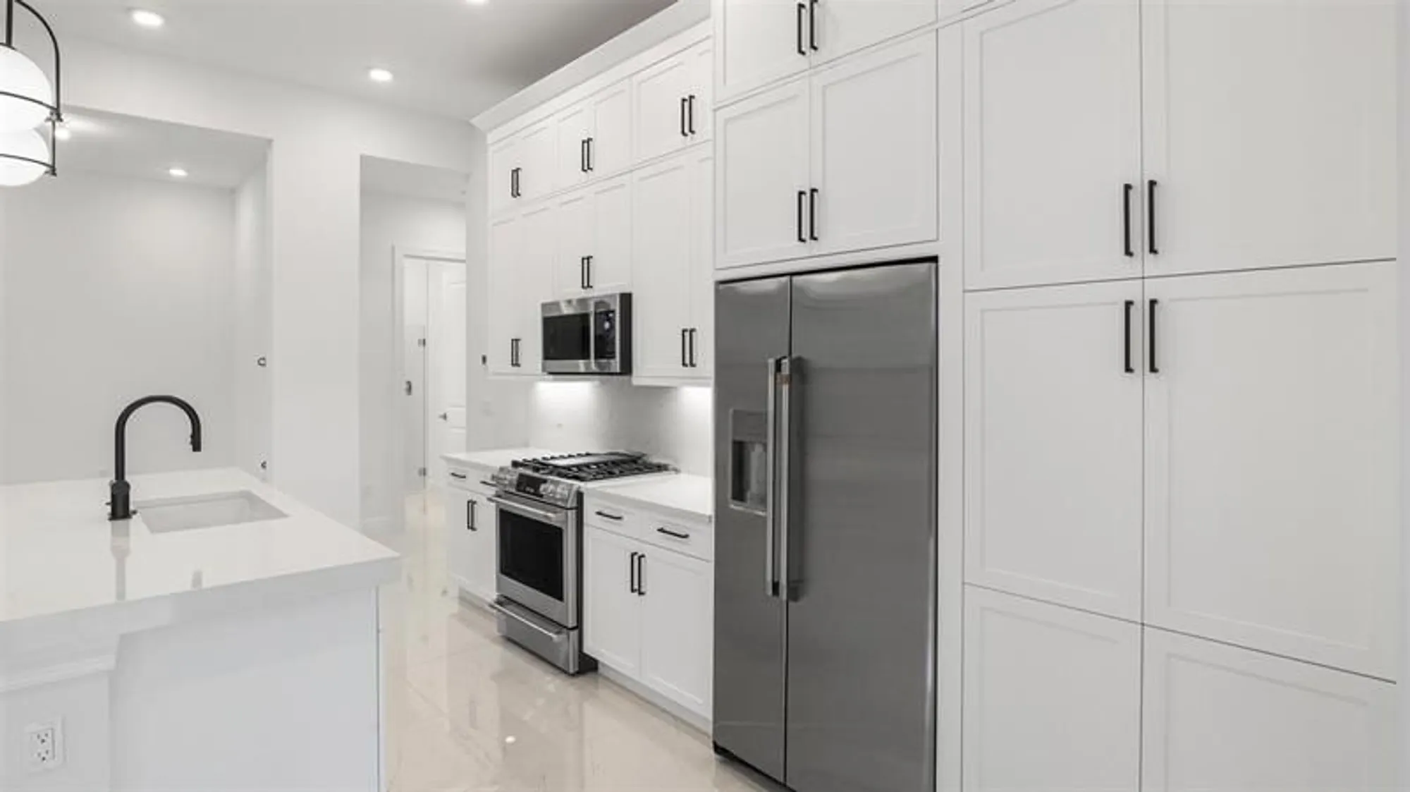 Property Slideshow image 14 of 56 | 4980 saint armands way, Westlake, FL, 33470