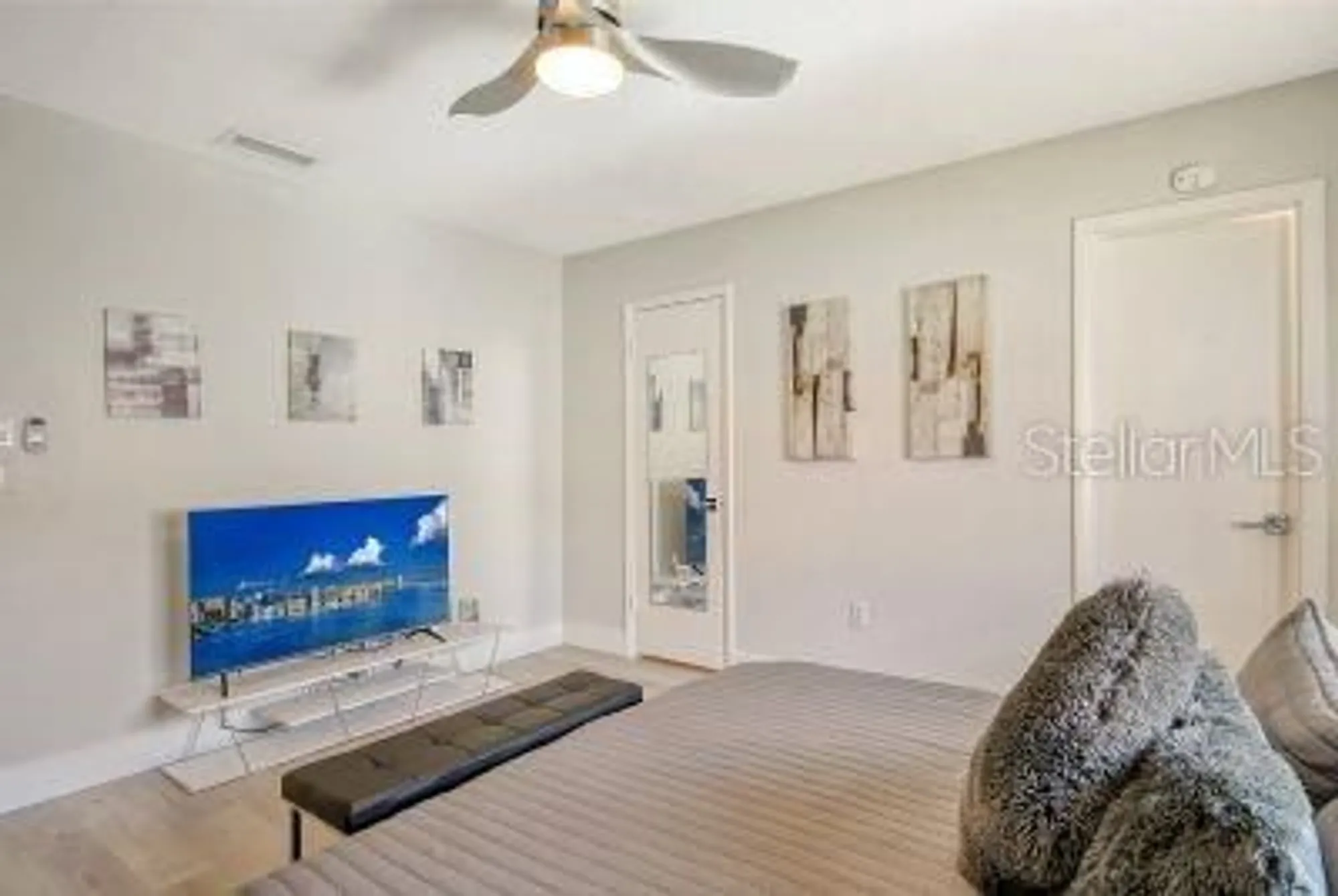 Property Slideshow image 22 of 37 | 2607 riverbluff pkwy # v145, Sarasota, FL, 34231