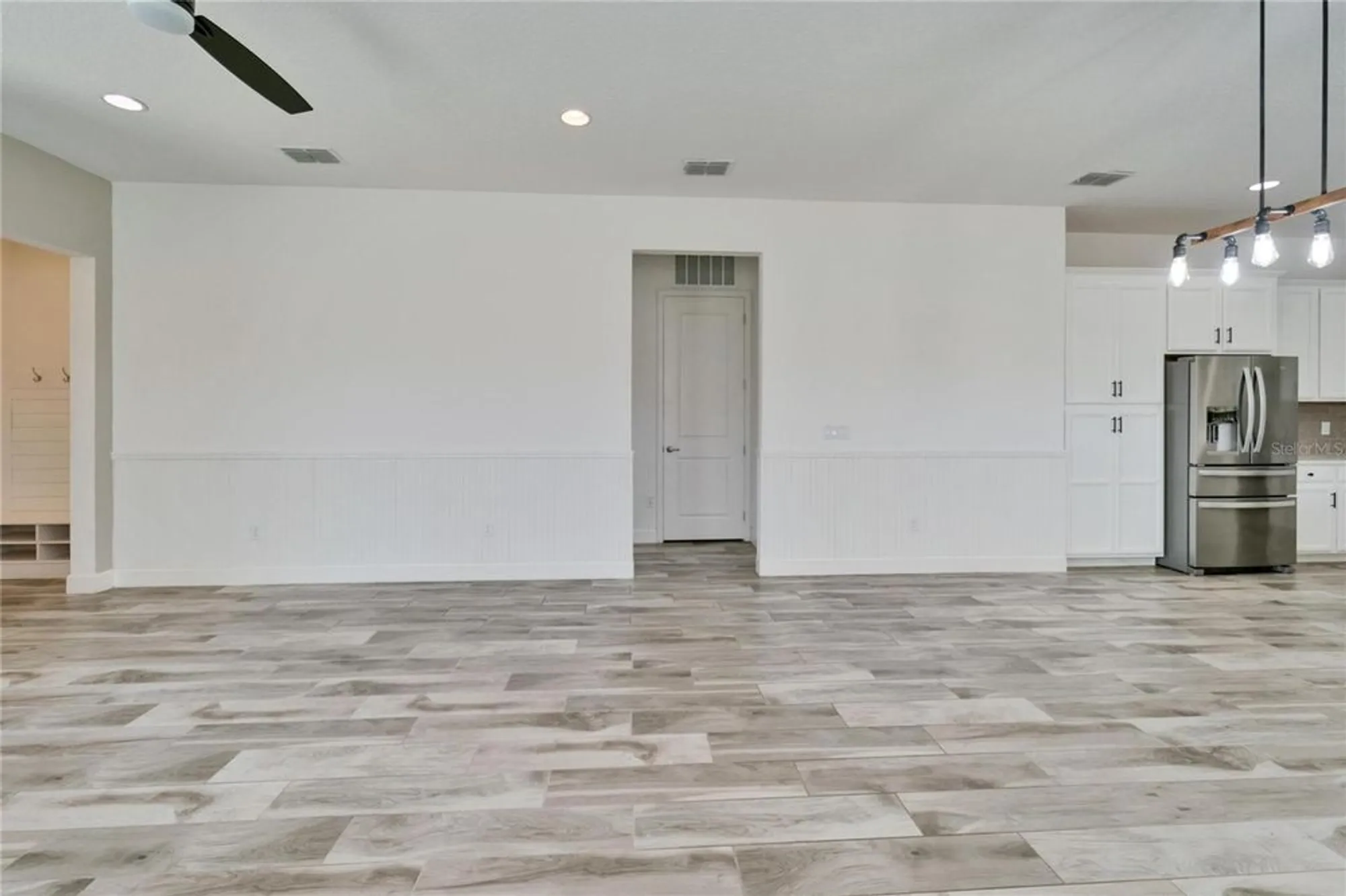 Property Slideshow image 10 of 61 | 729 winterside dr, Apollo Beach, FL, 33572