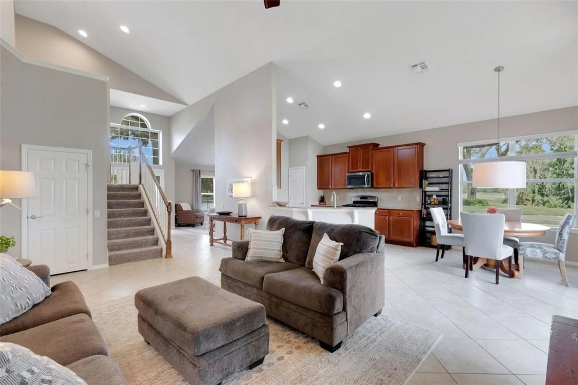 Property Slideshow image 12 of 77 | 336 del sol ave, Davenport, FL, 33837