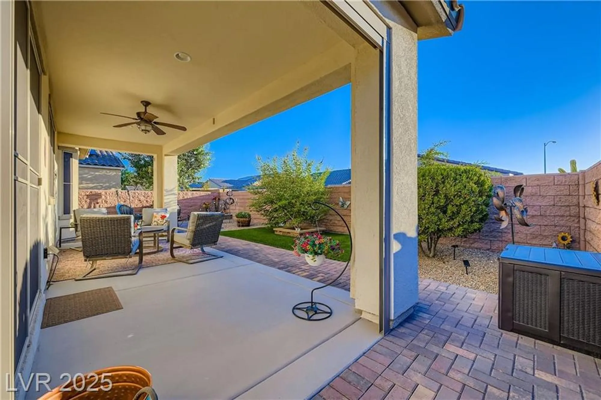 Property Slideshow image 21 of 40 | 5654 sagamore canyon st, North Las Vegas, NV, 89081