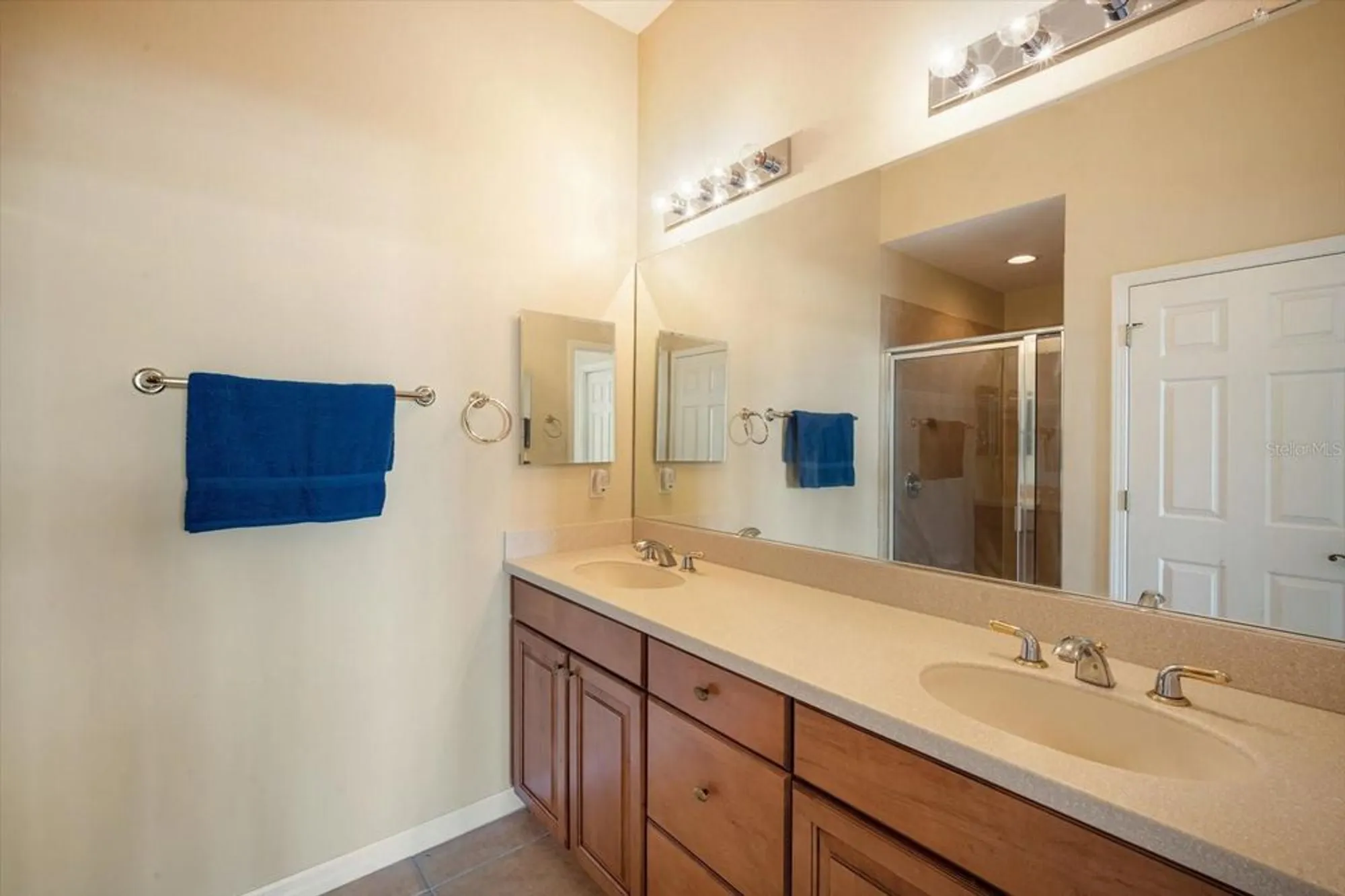 Property Slideshow image 19 of 35 | 2490 kensington greens dr, Sun City Center, FL, 33573