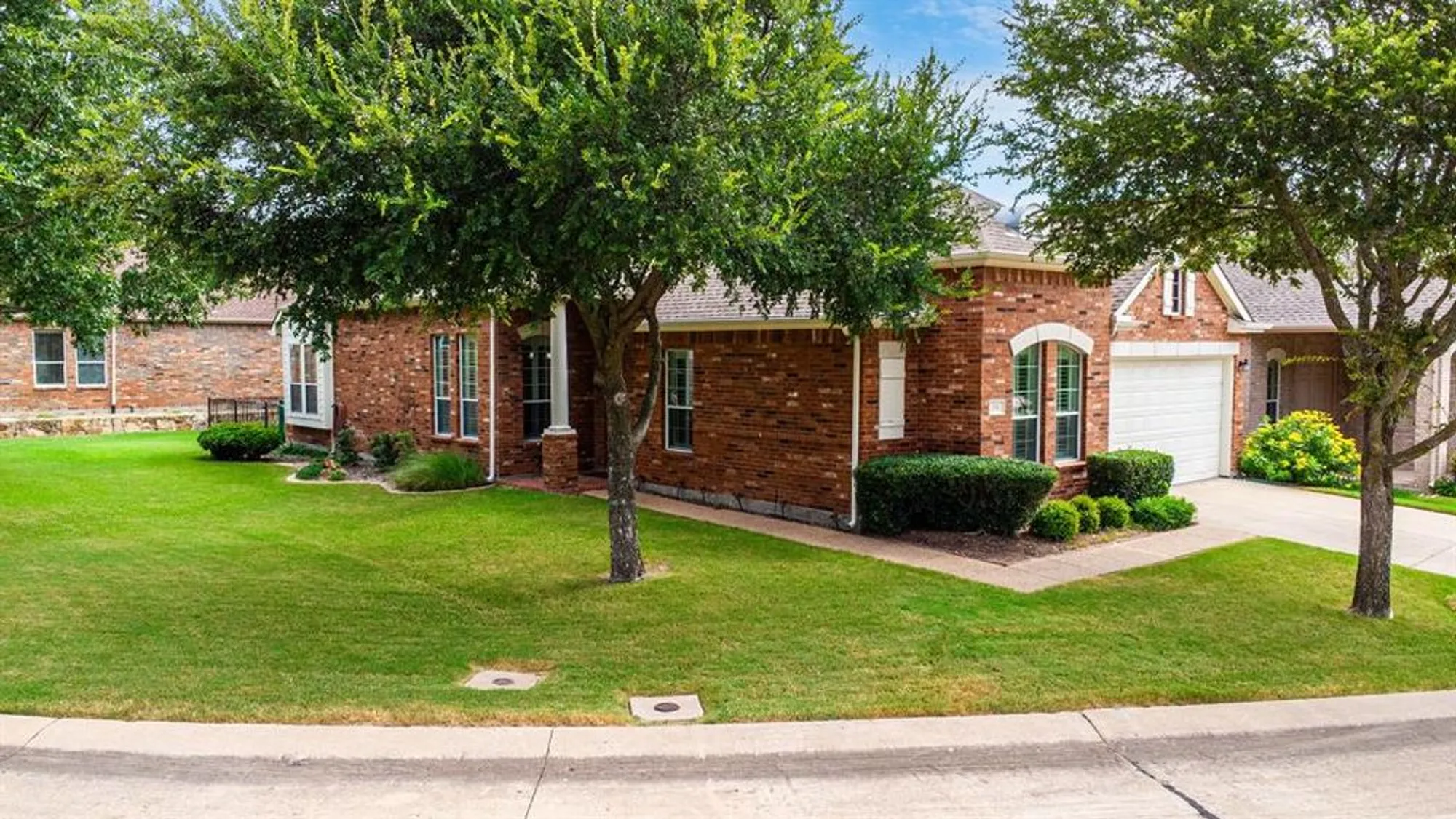 Property Slideshow image 2 of 38 | 344 wrangler dr, Fairview, TX, 75069