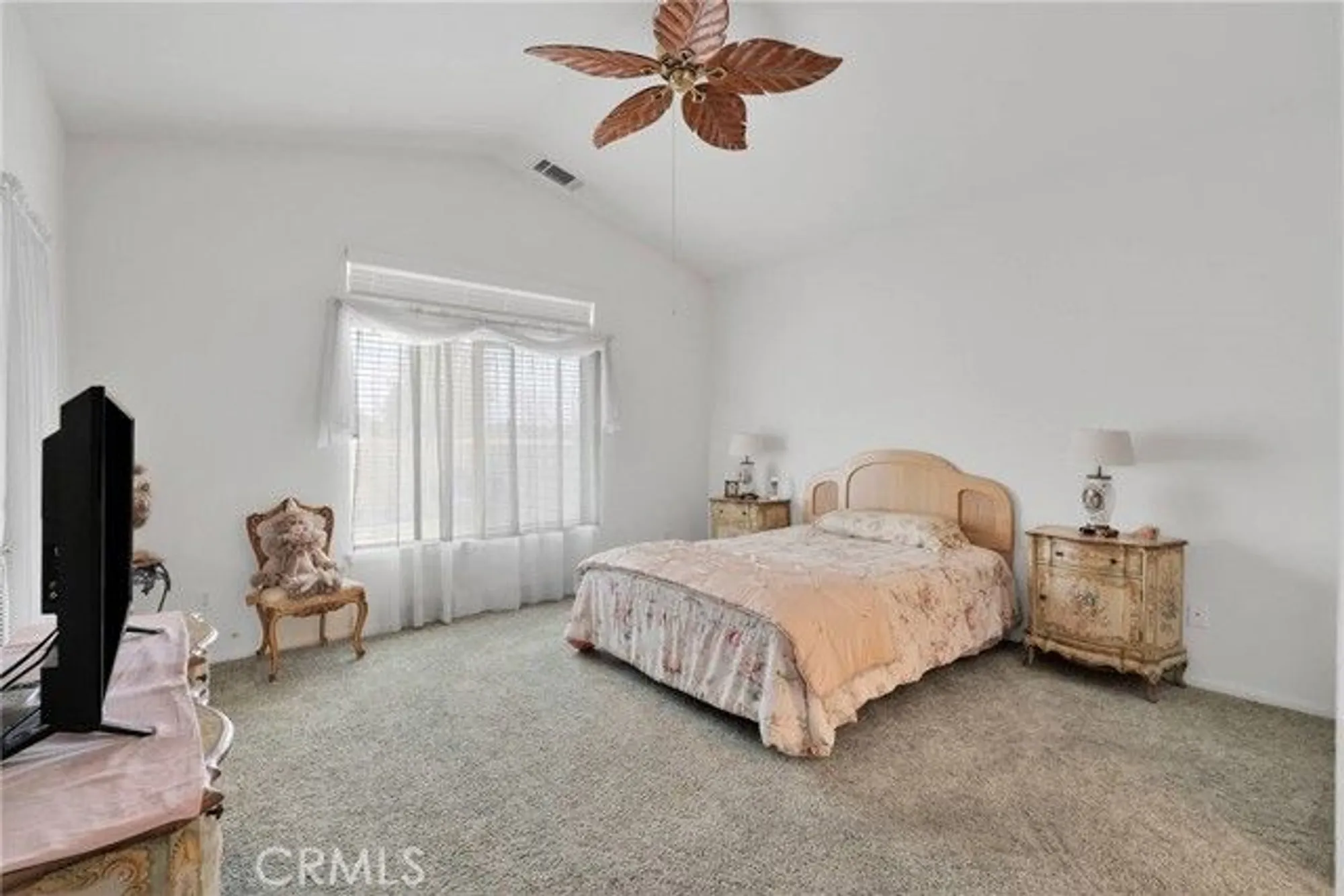 Property Slideshow image 29 of 54 | 19559 northstar ct, Apple Valley, CA, 92308
