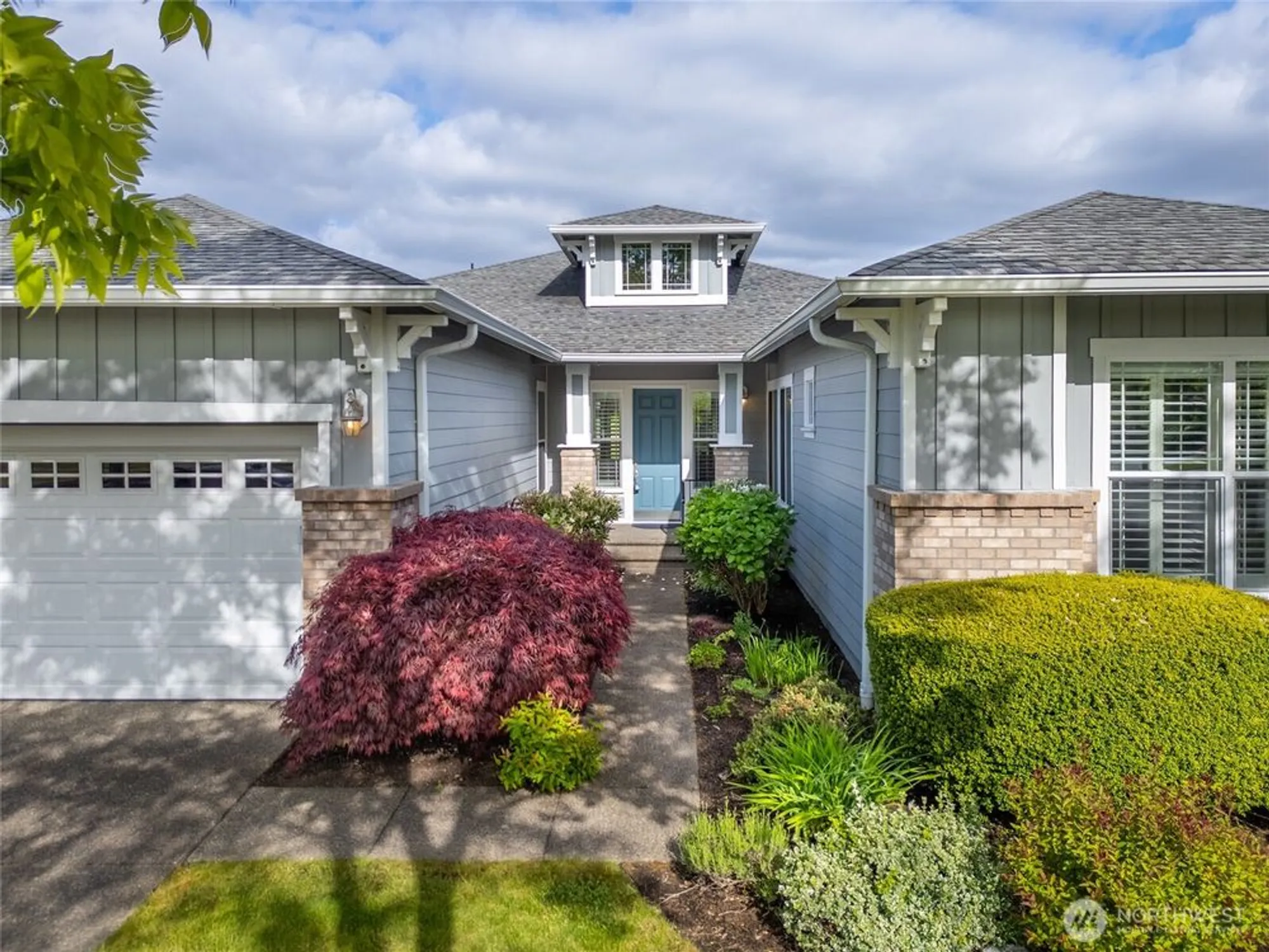 Property Slideshow image 3 of 40 | 4420 vashon dr, Lacey, WA, 98516