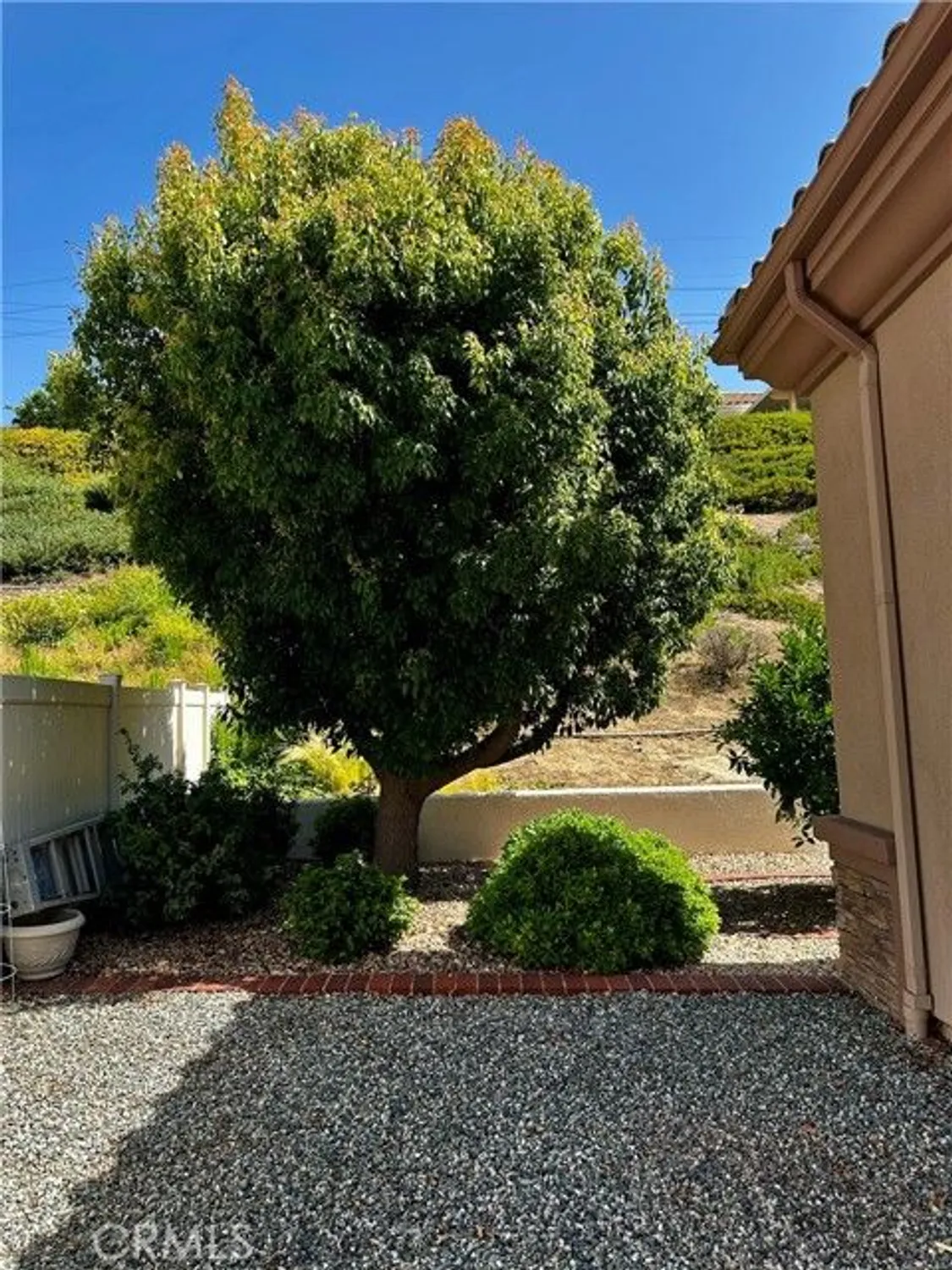 Property Slideshow image 33 of 37 | 2214 birdie dr, Banning, CA, 92220