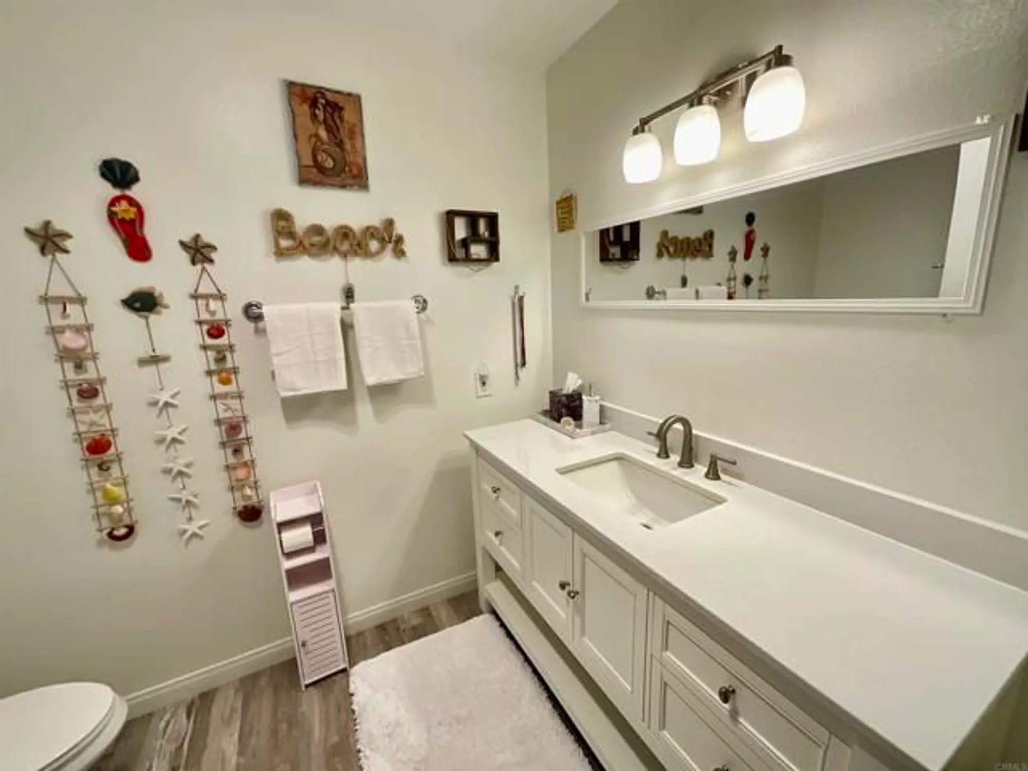 Property Slideshow image 17 of 39 | 3631 brandywine st, Oceanside, CA, 92057
