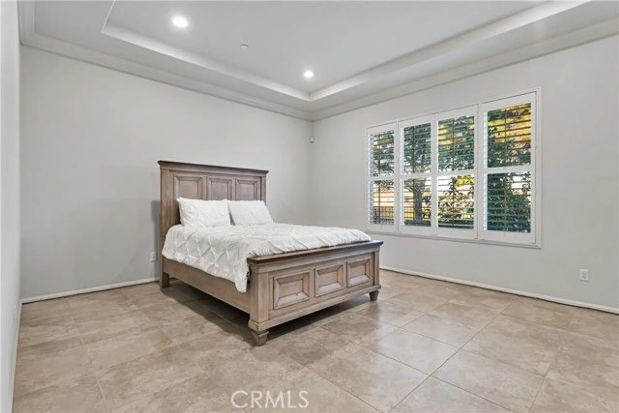 Property Slideshow image 29 of 49 | 19255 castana st, Apple Valley, CA, 92308