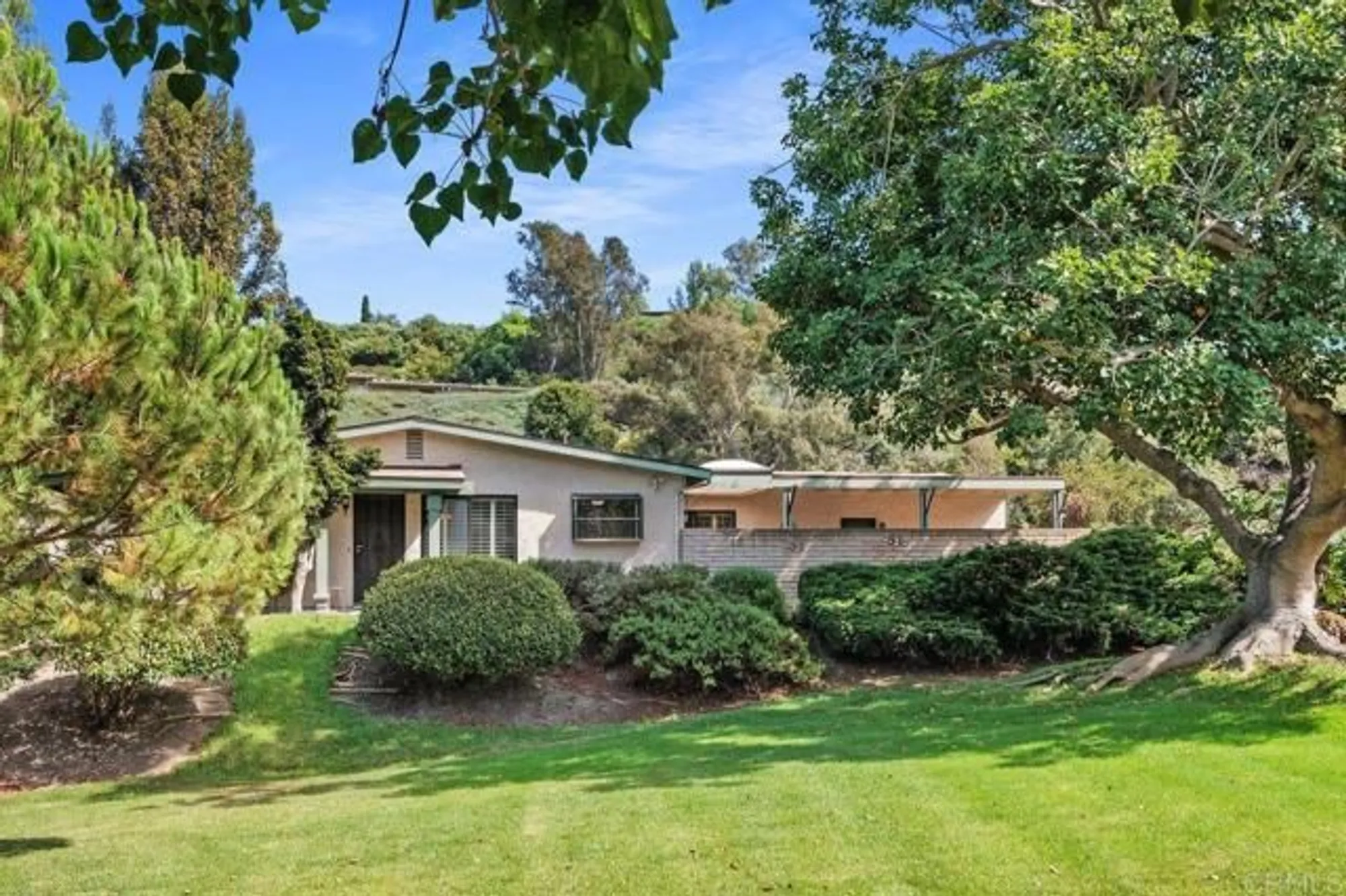 Property Slideshow image 20 of 25 | 4408 shearwater way, Oceanside, CA, 92057