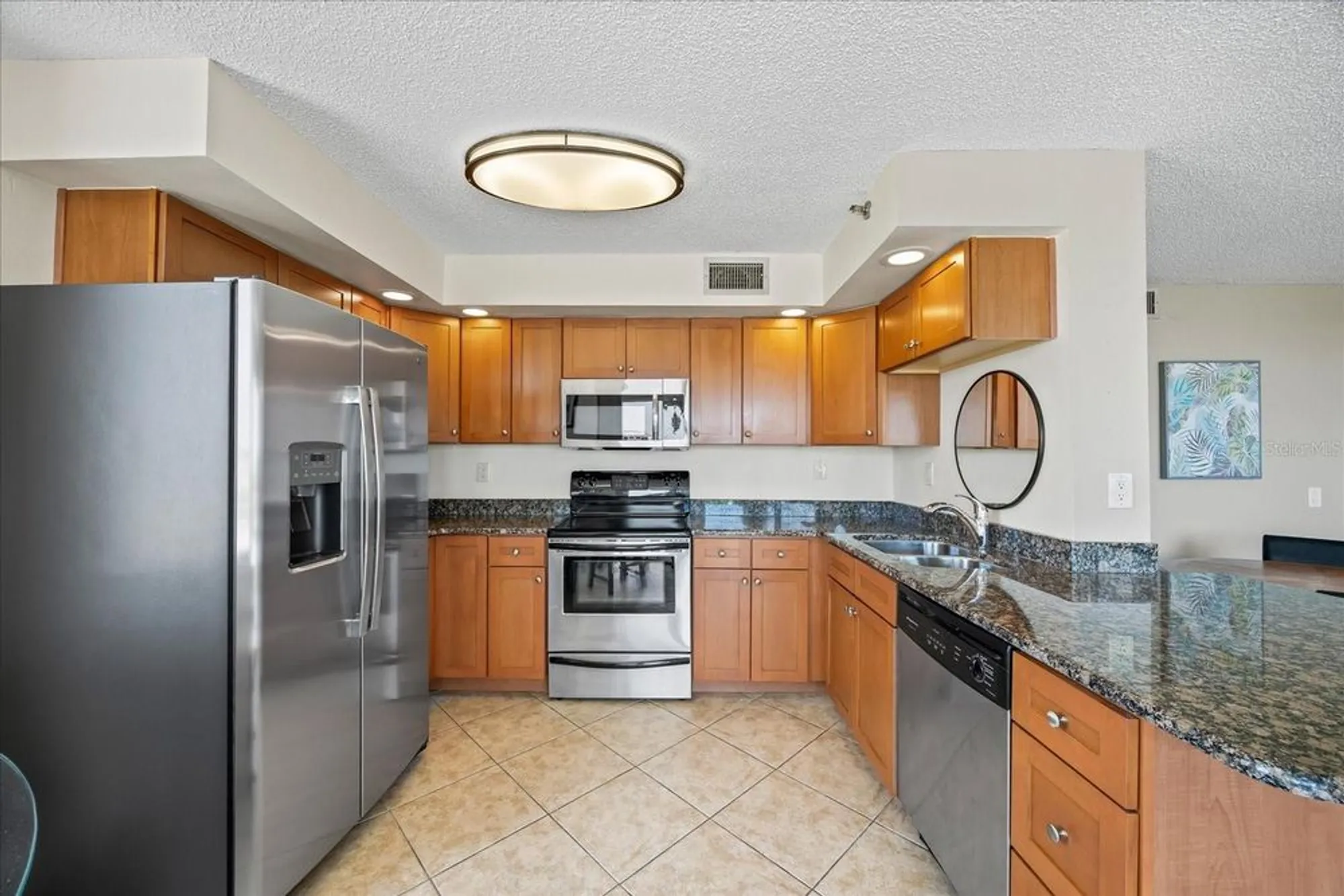 Property Slideshow image 6 of 28 | 6322 palma del mar blvd s apt 604, St Petersburg, FL, 33715