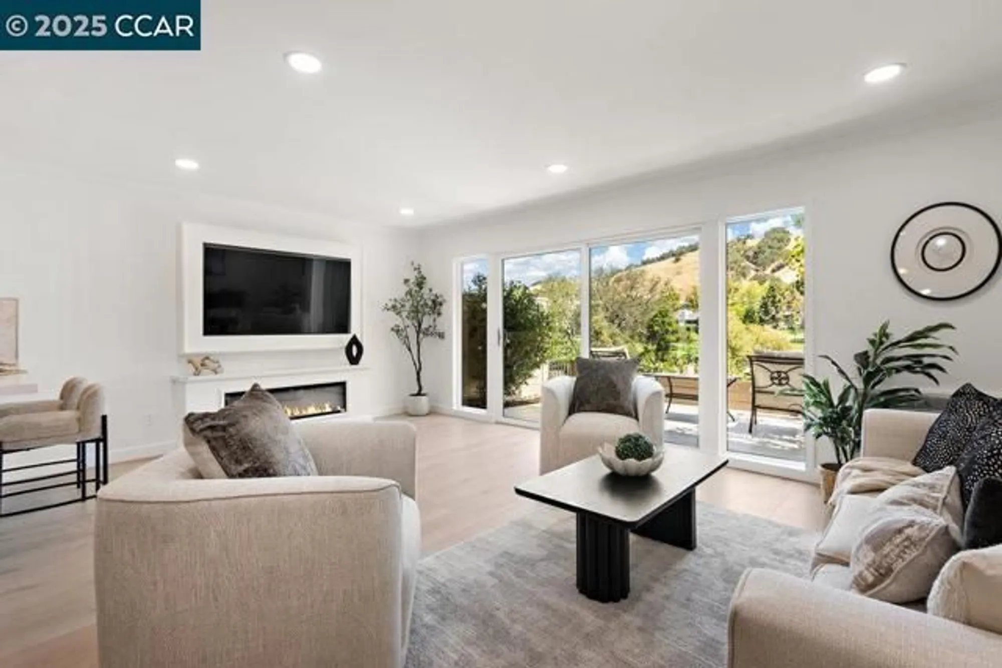 Property Slideshow image 14 of 54 | 3434 tice creek dr 5, Walnut Creek, CA, 94595