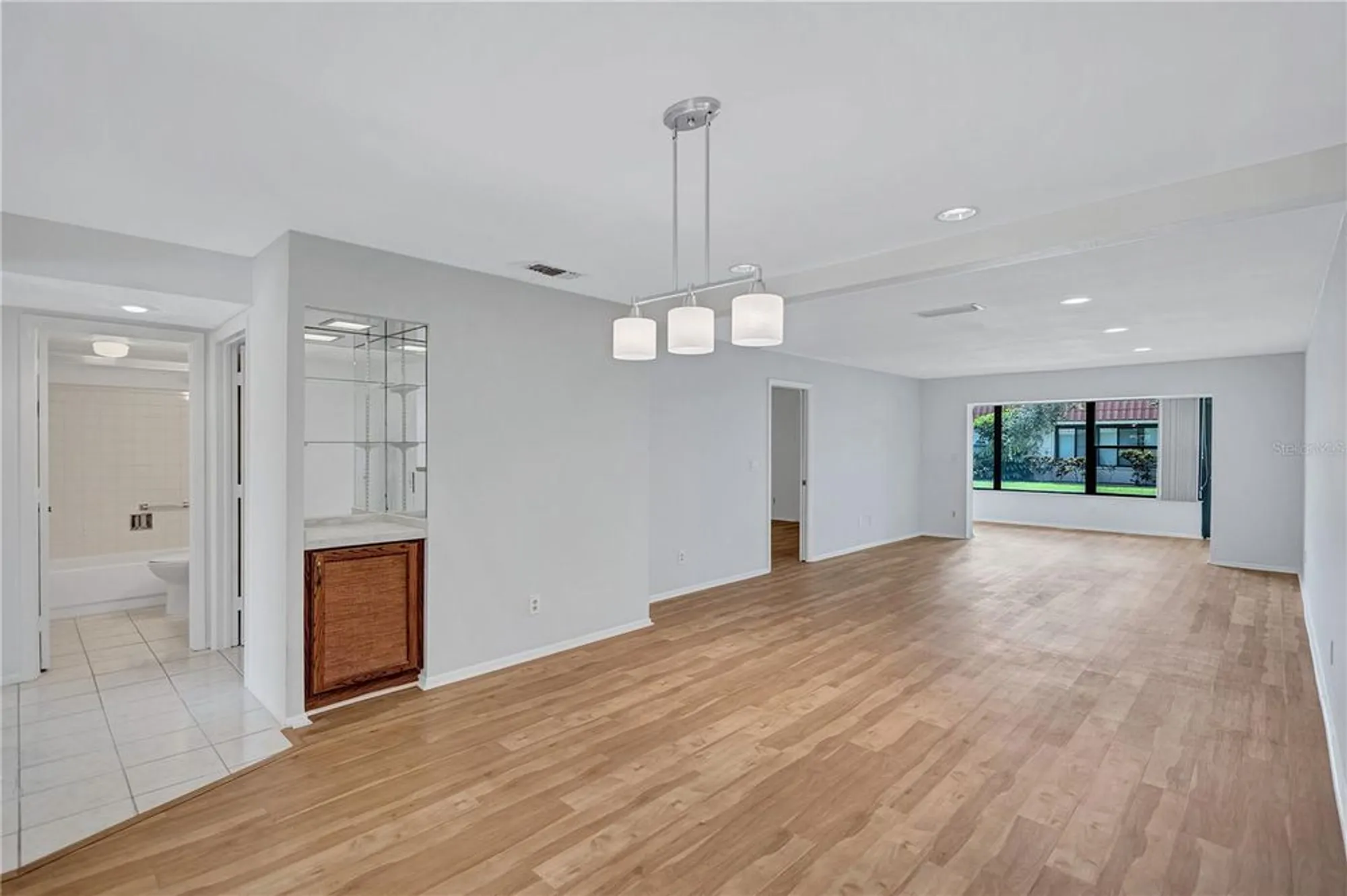 Property Slideshow image 22 of 56 | 19029 us highway 19 n apt 18f, Clearwater, FL, 33764