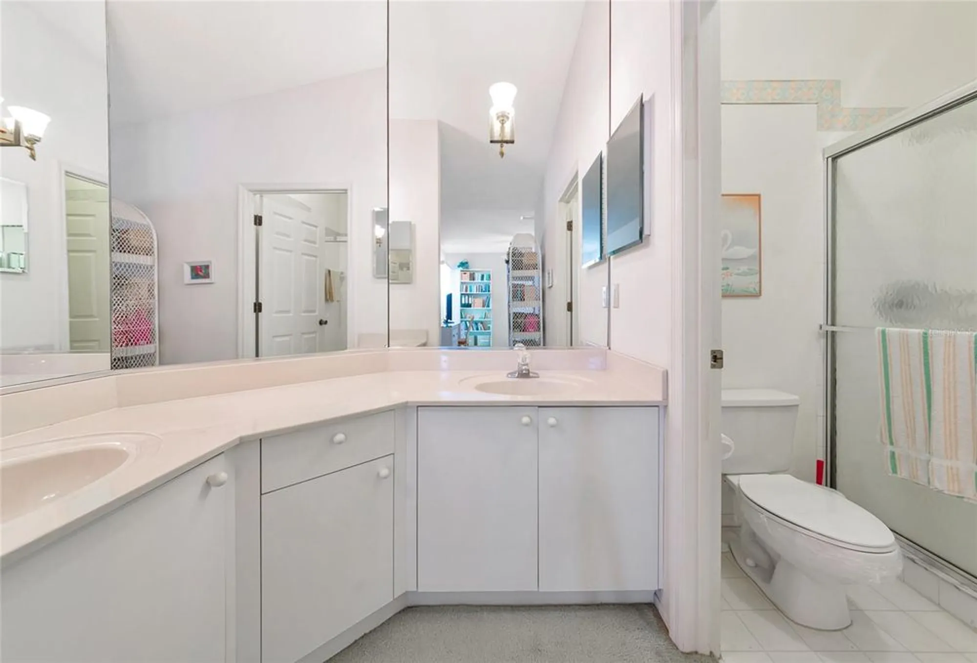 Property Slideshow image 24 of 62 | 1316 perico point cir, Bradenton, FL, 34209