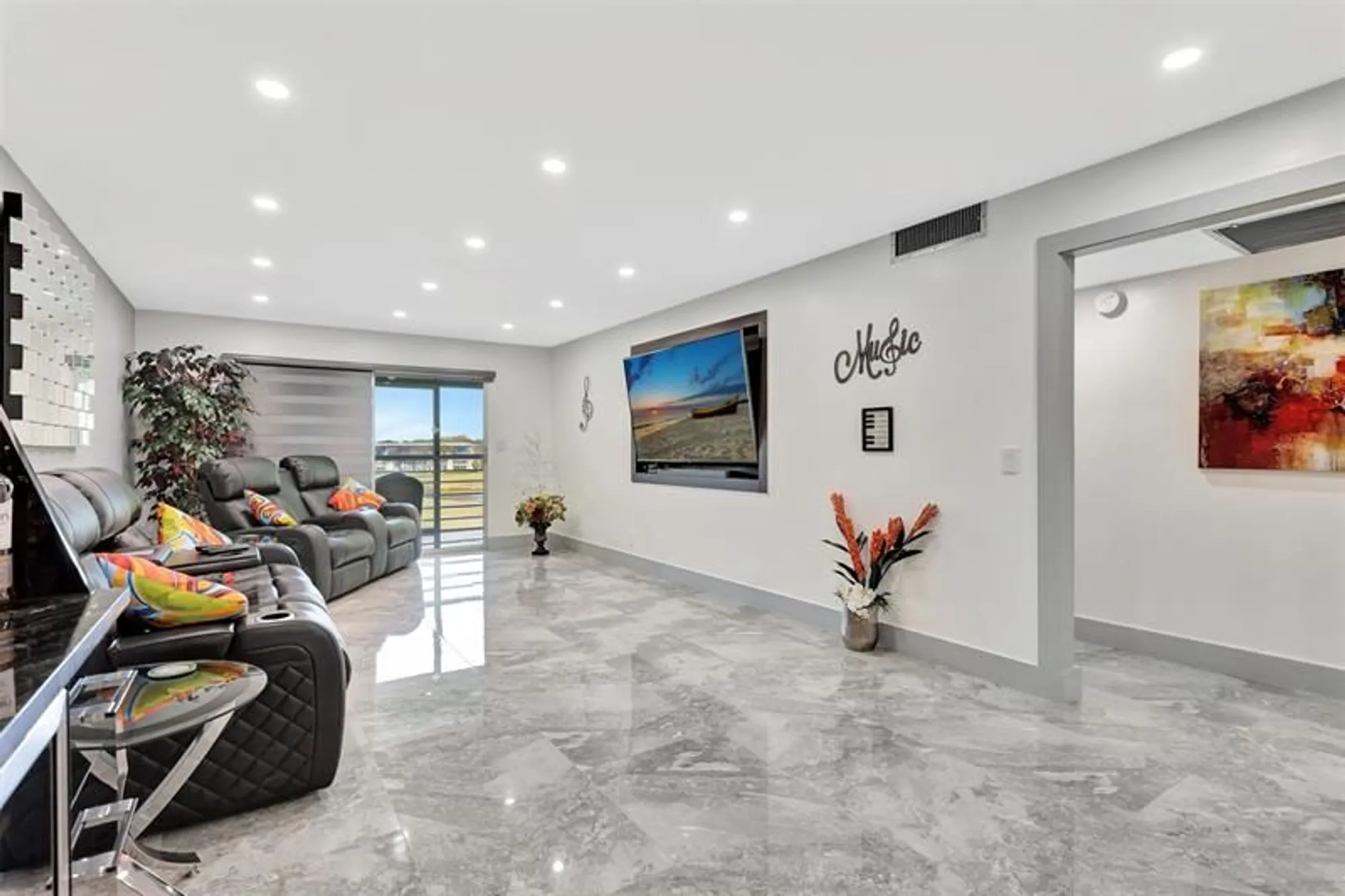 Property Slideshow image 20 of 71 | 2903 victoria cir o4, Coconut Creek, FL, 33066