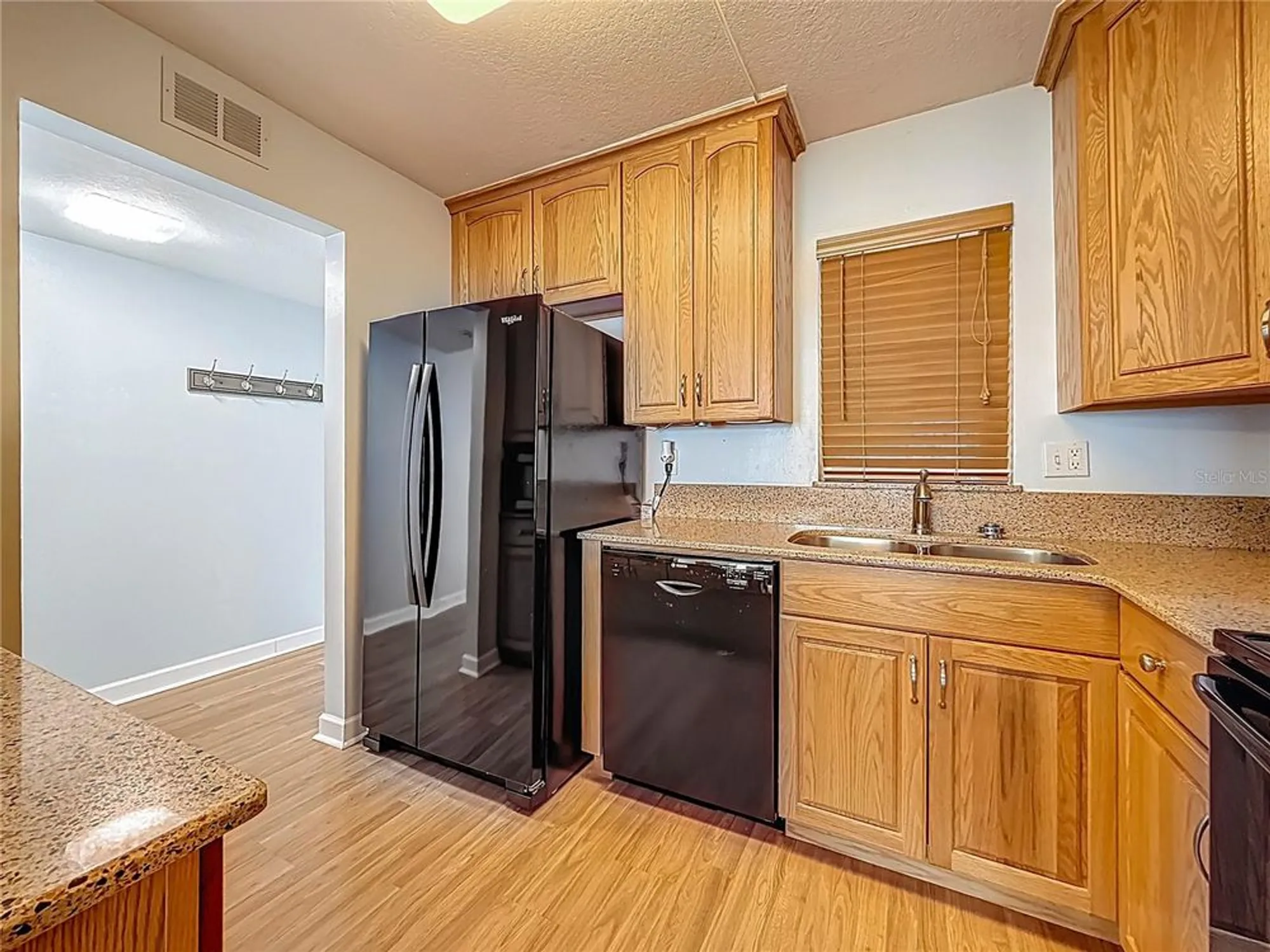 Property Slideshow image 19 of 57 | 7665 sun island dr 206, South Pasadena, FL, 33707