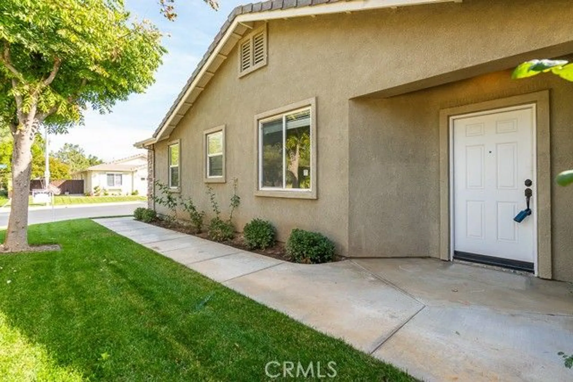 Property Slideshow image 4 of 56 | 241 carner ln, Hemet, CA, 92545
