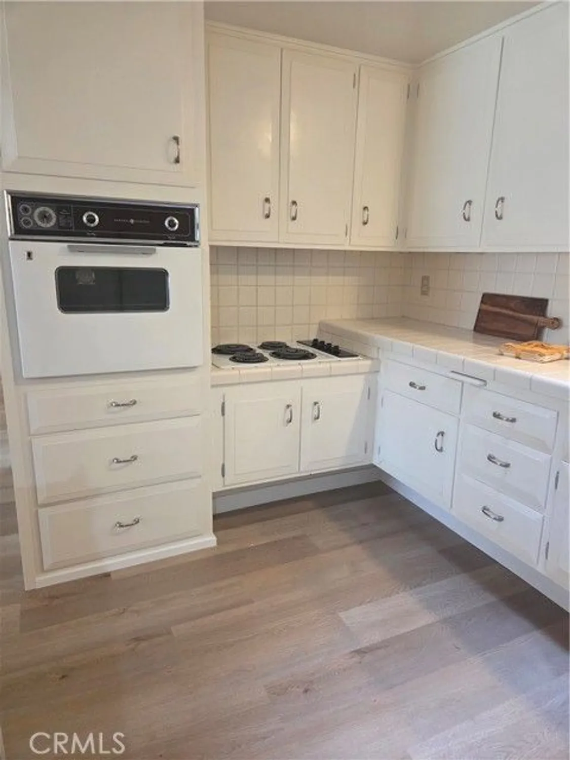 Property Slideshow image 11 of 18 | 1660 glenview rd, Seal Beach, CA, 90740