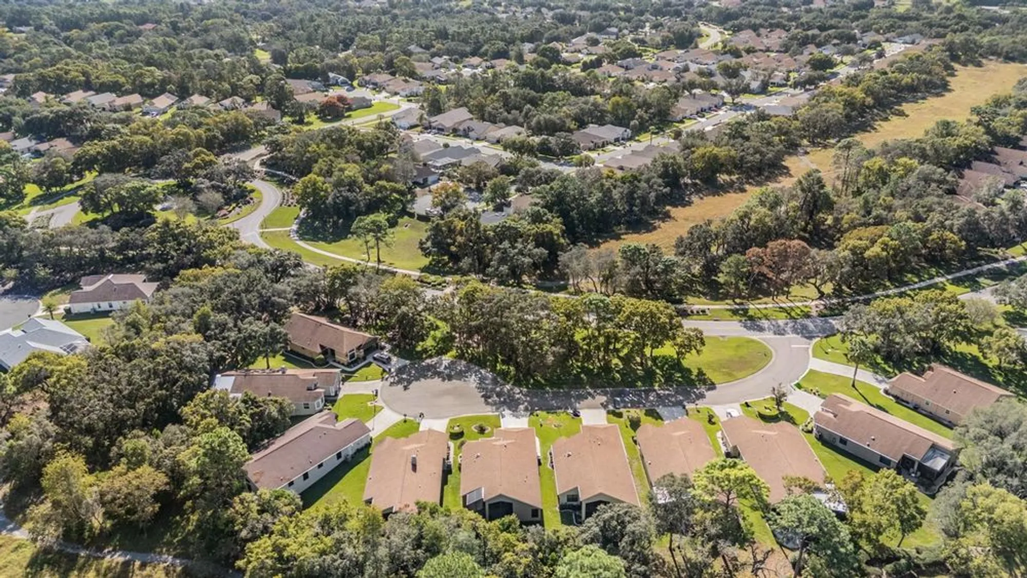 Property Slideshow image 54 of 57 | 525 bent oak ct, Spring Hill, FL, 34609