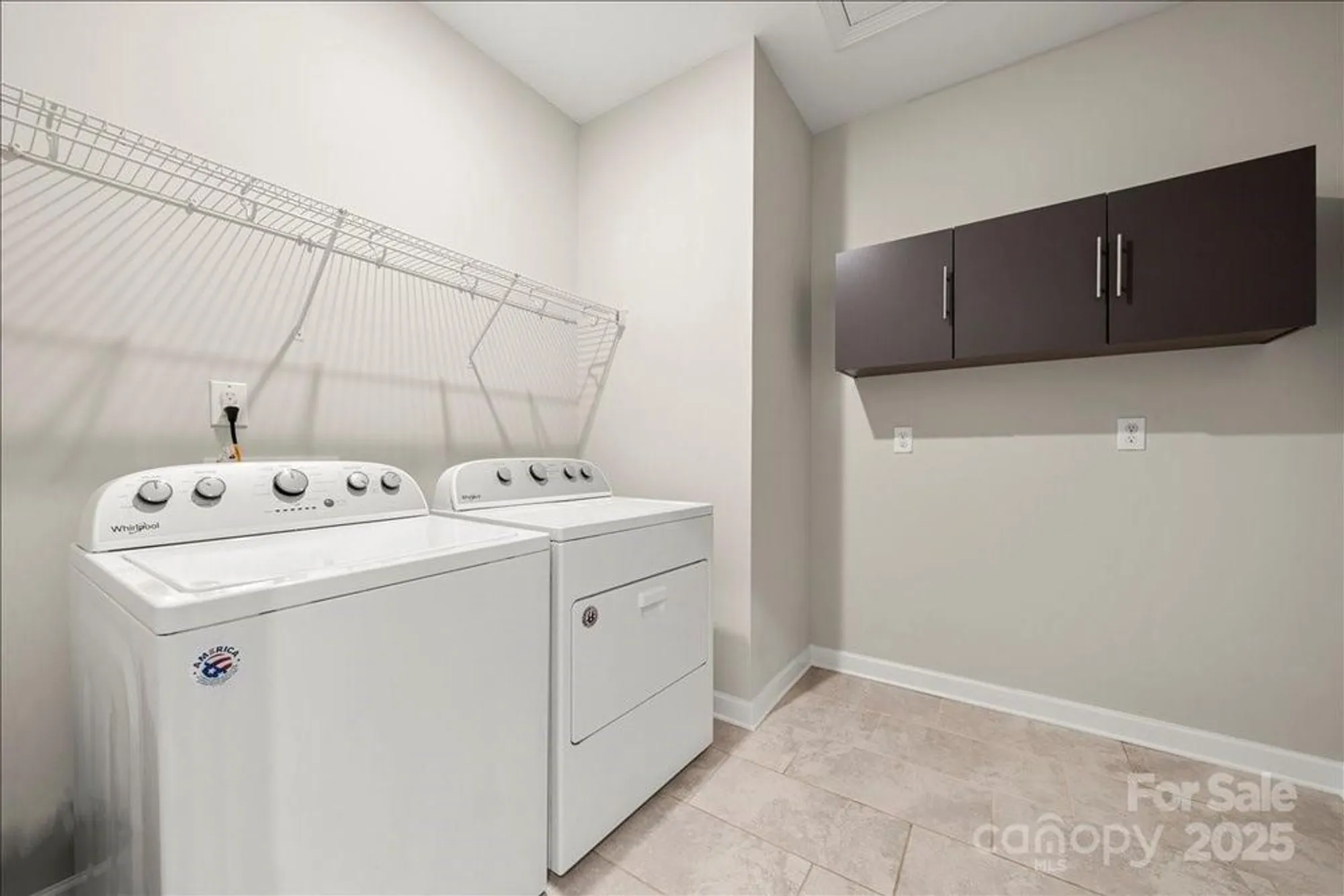 Property Slideshow image 18 of 31 | 9211 grisons ct, Charlotte, NC, 28278