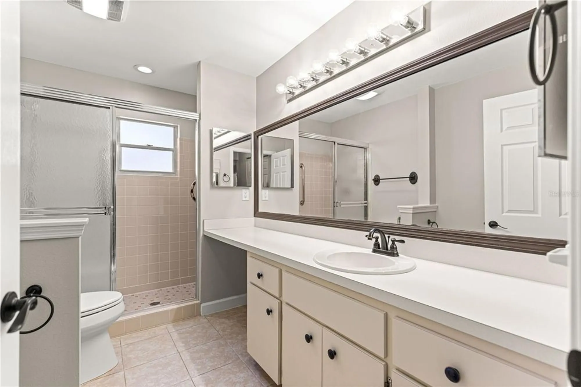 Property Slideshow image 16 of 36 | 8738 sw 95th ln b, Ocala, FL, 34481