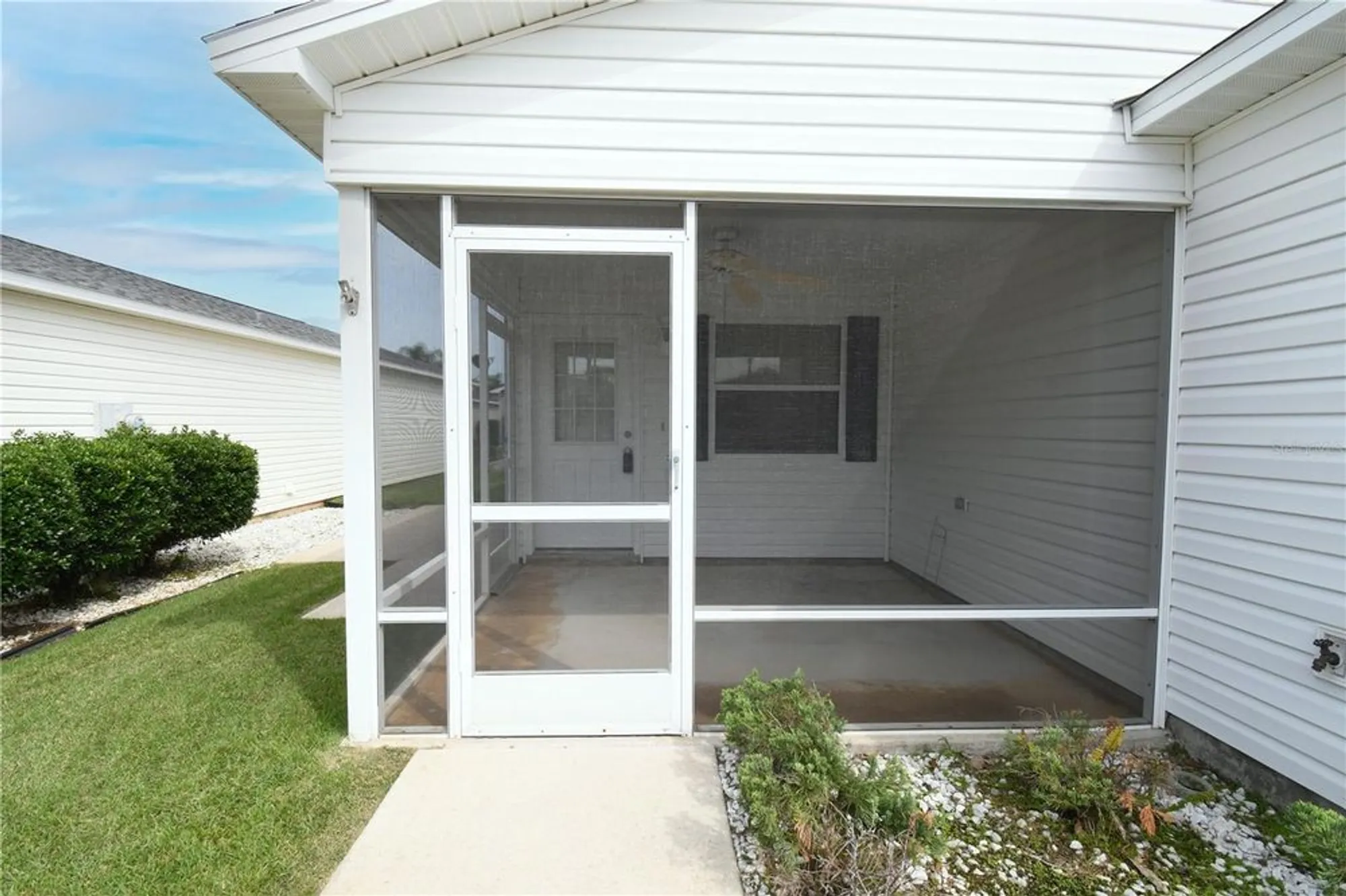 Property Slideshow image 3 of 19 | 2369 travis pl, The Villages, FL, 32162