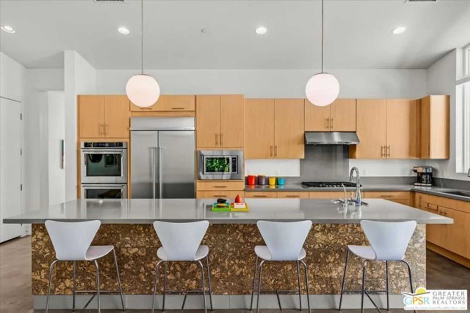 Property Slideshow image 11 of 55 | 4201 amber ln, Palm Springs, CA, 92262