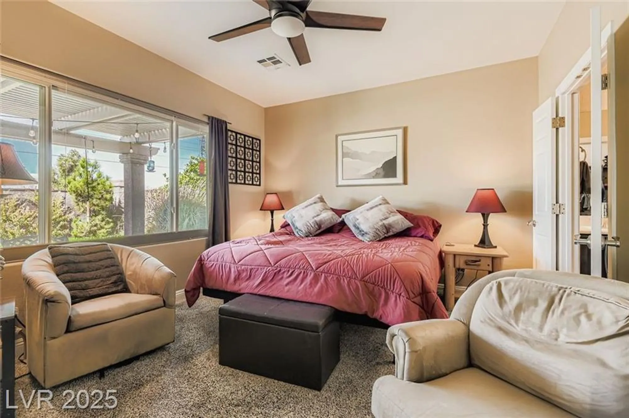 Property Slideshow image 5 of 45 | 3385 blue ribbon downs st, Las Vegas, NV, 89122
