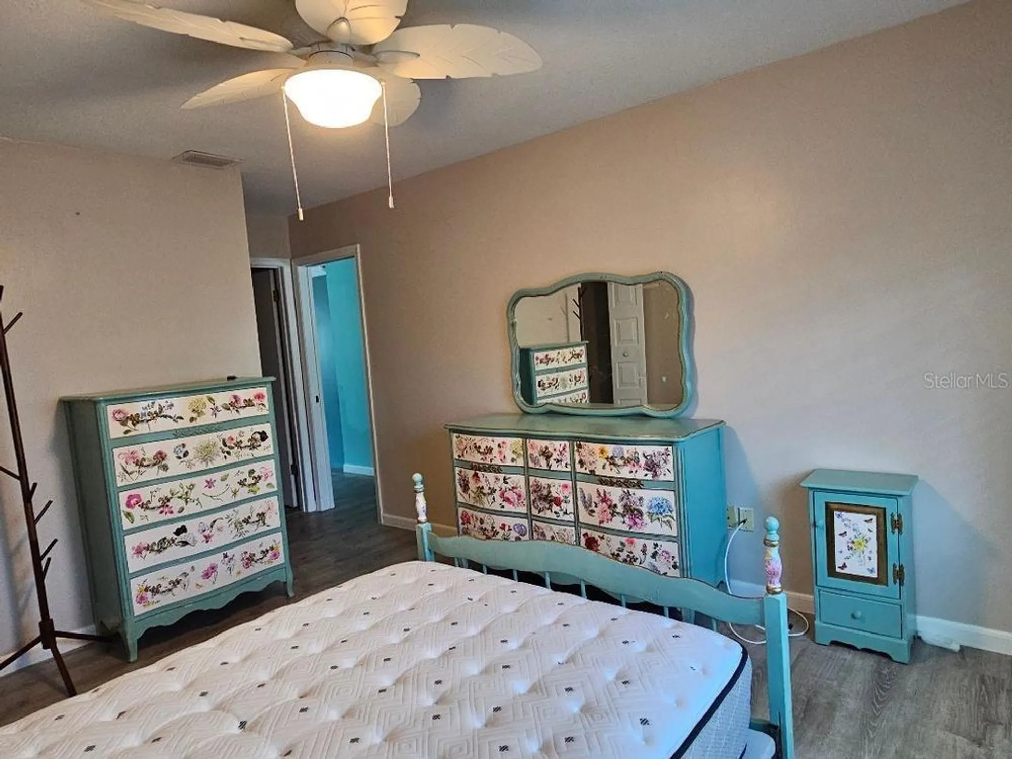 Property Slideshow image 32 of 72 | 901 hendon ct, Sun City Center, FL, 33573