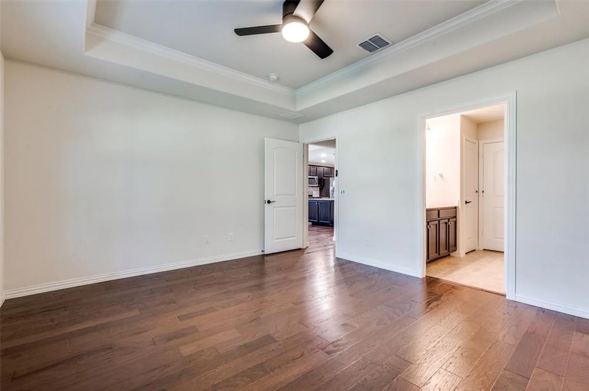 Property Slideshow image 14 of 21 | 7609 heritage dr, Aubrey, TX, 76227