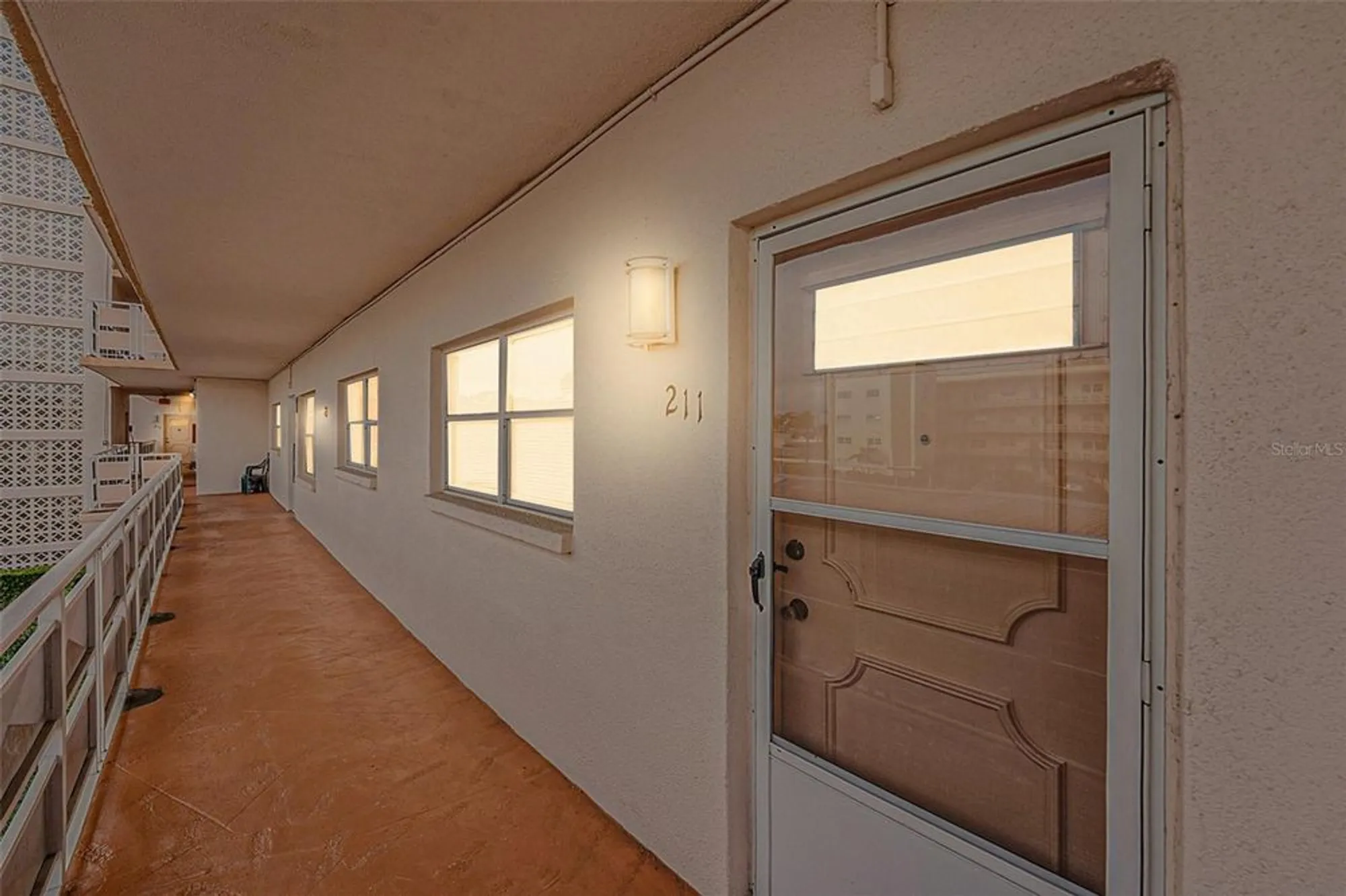 Property Slideshow image 5 of 37 | 5623 80th st n unit 211, St Petersburg, FL, 33709