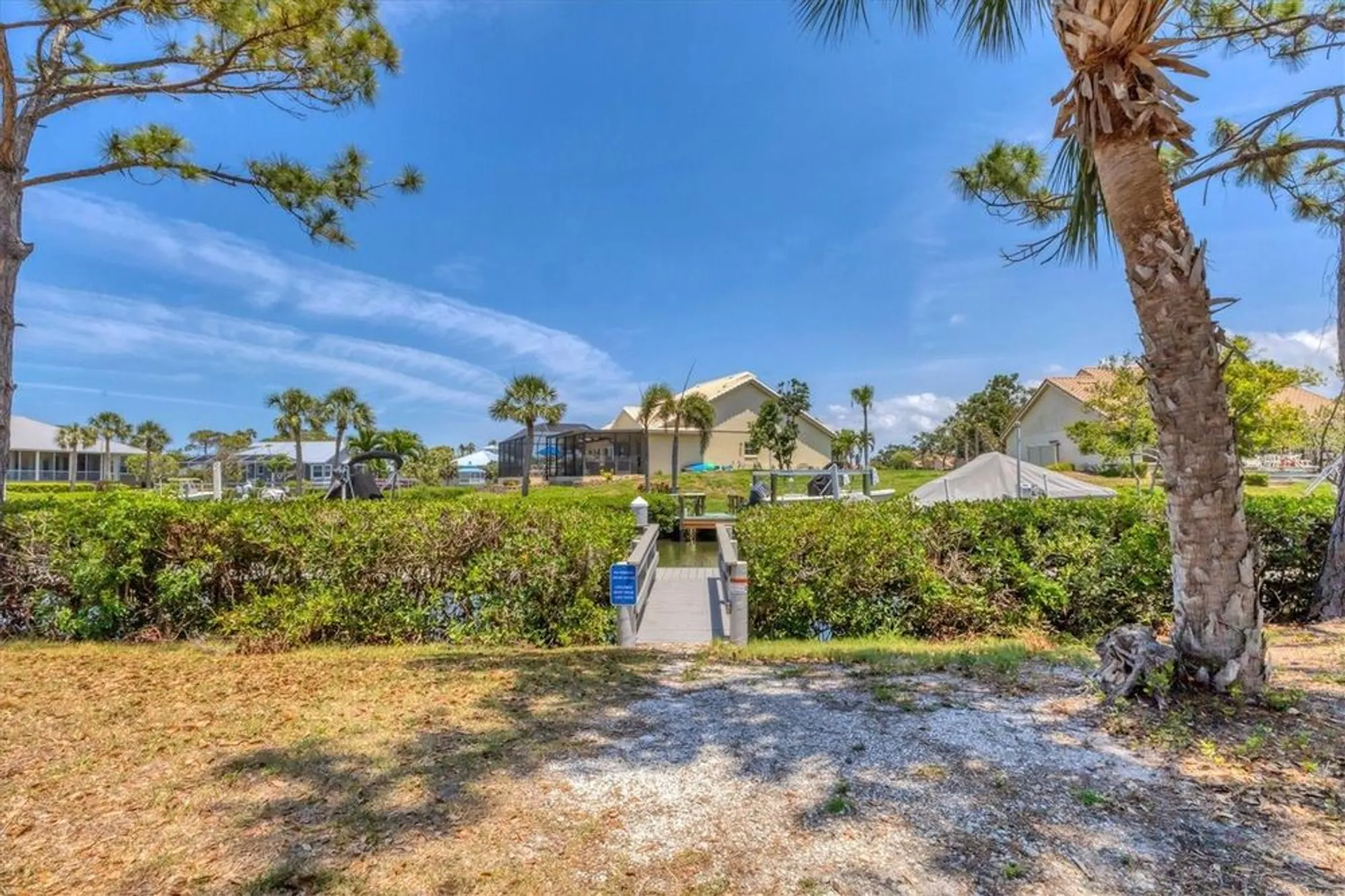 Property Slideshow image 42 of 53 | 608 fair winds dr, Nokomis, FL, 34275