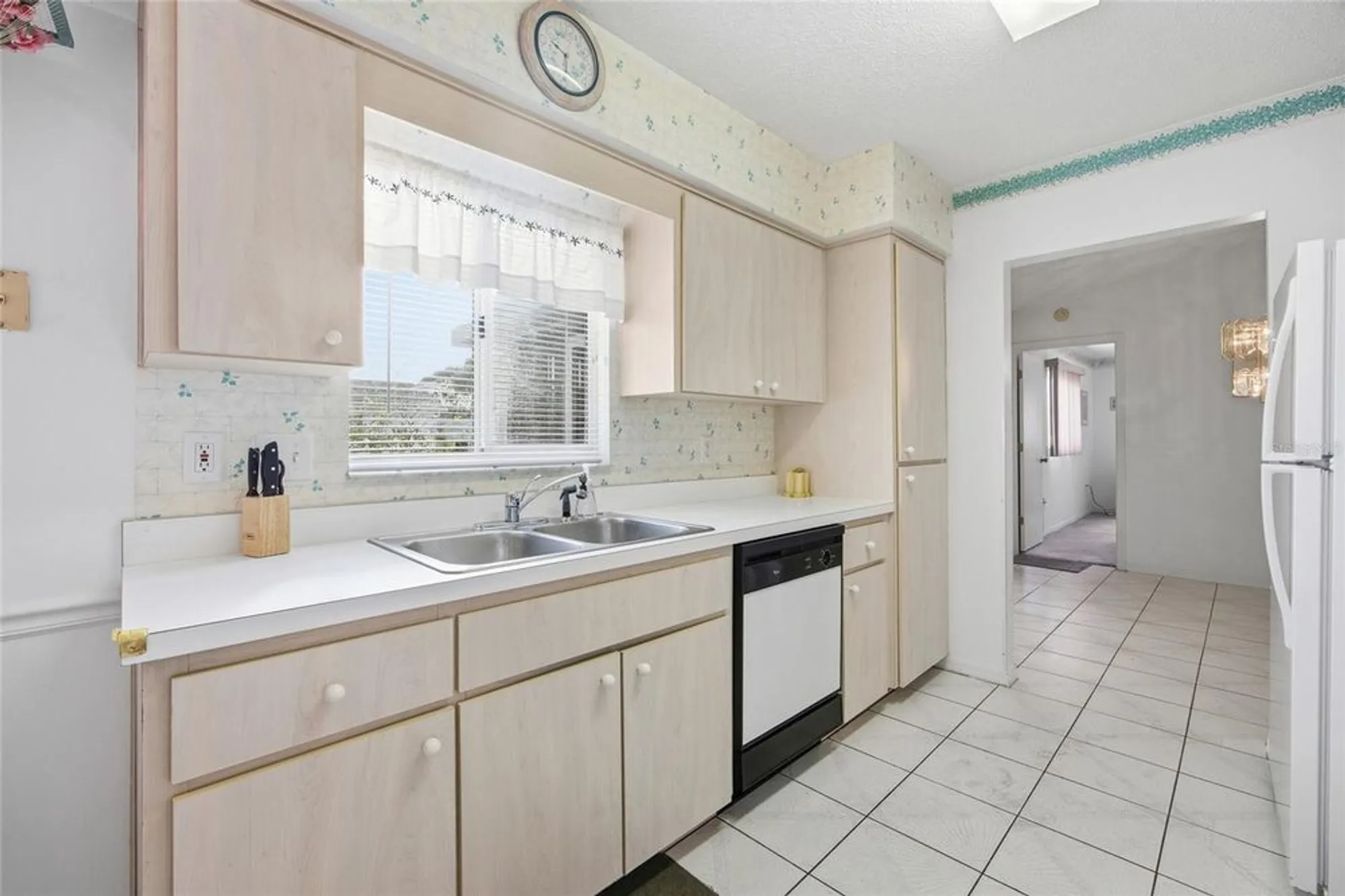 Property Slideshow image 9 of 28 | 17831 se 96th ave, Summerfield, FL, 34491