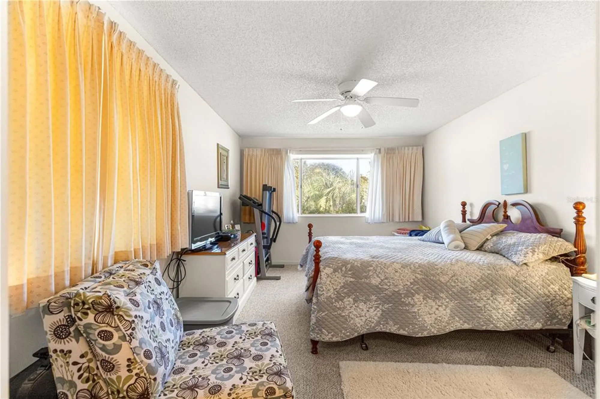 Property Slideshow image 9 of 40 | 10987 sw 86th ter, Ocala, FL, 34481