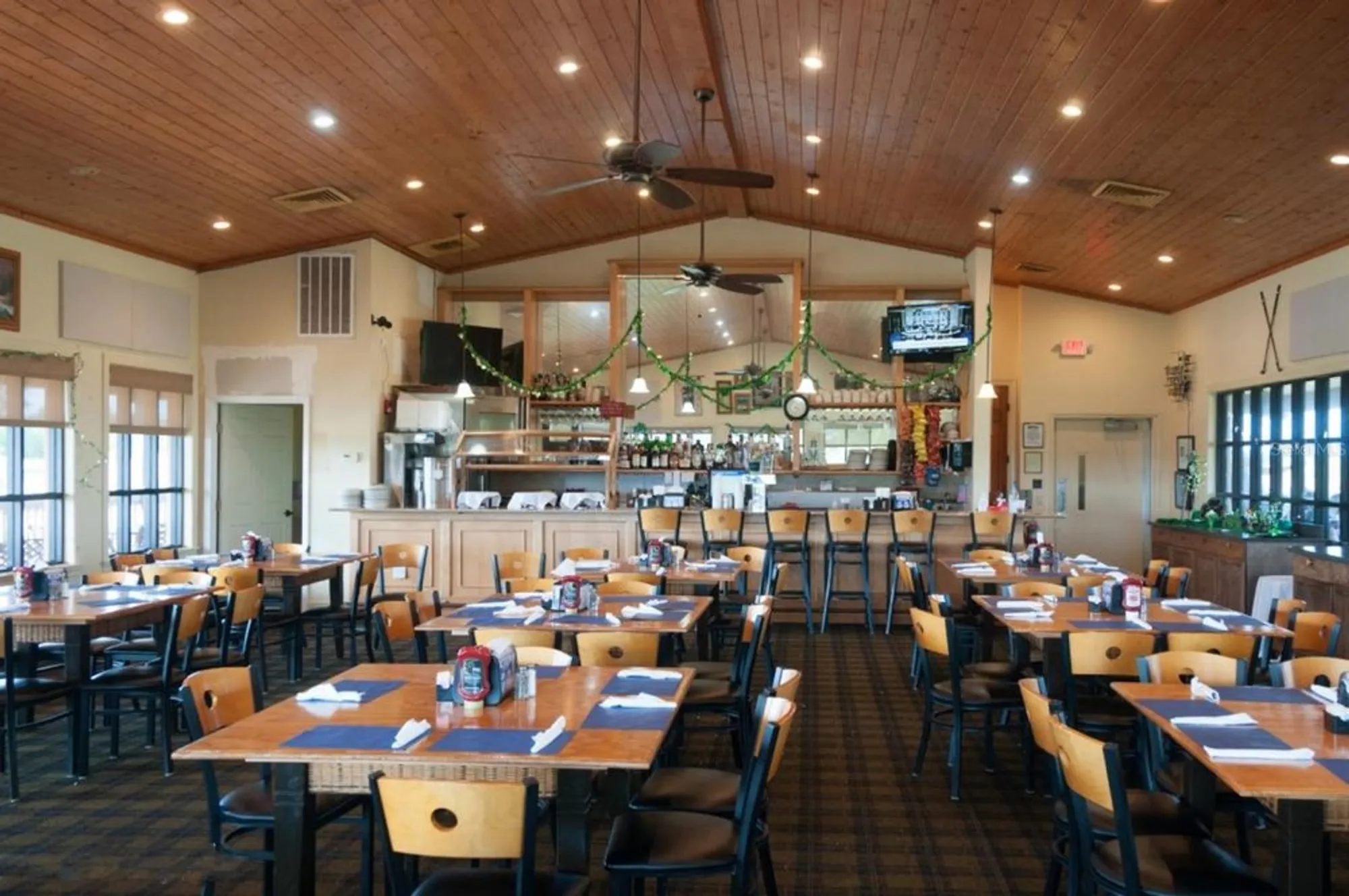 Property Slideshow image 84 of 100 | 4168 aberdeen ln, Lake Wales, FL, 33859