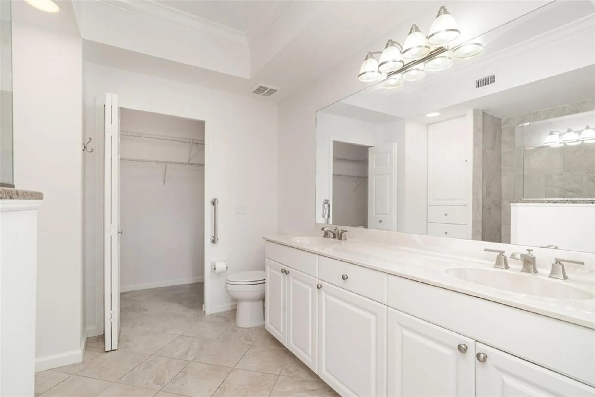 Property Slideshow image 10 of 55 | 3343 grand vista ct unit 102, Port Charlotte, FL, 33953