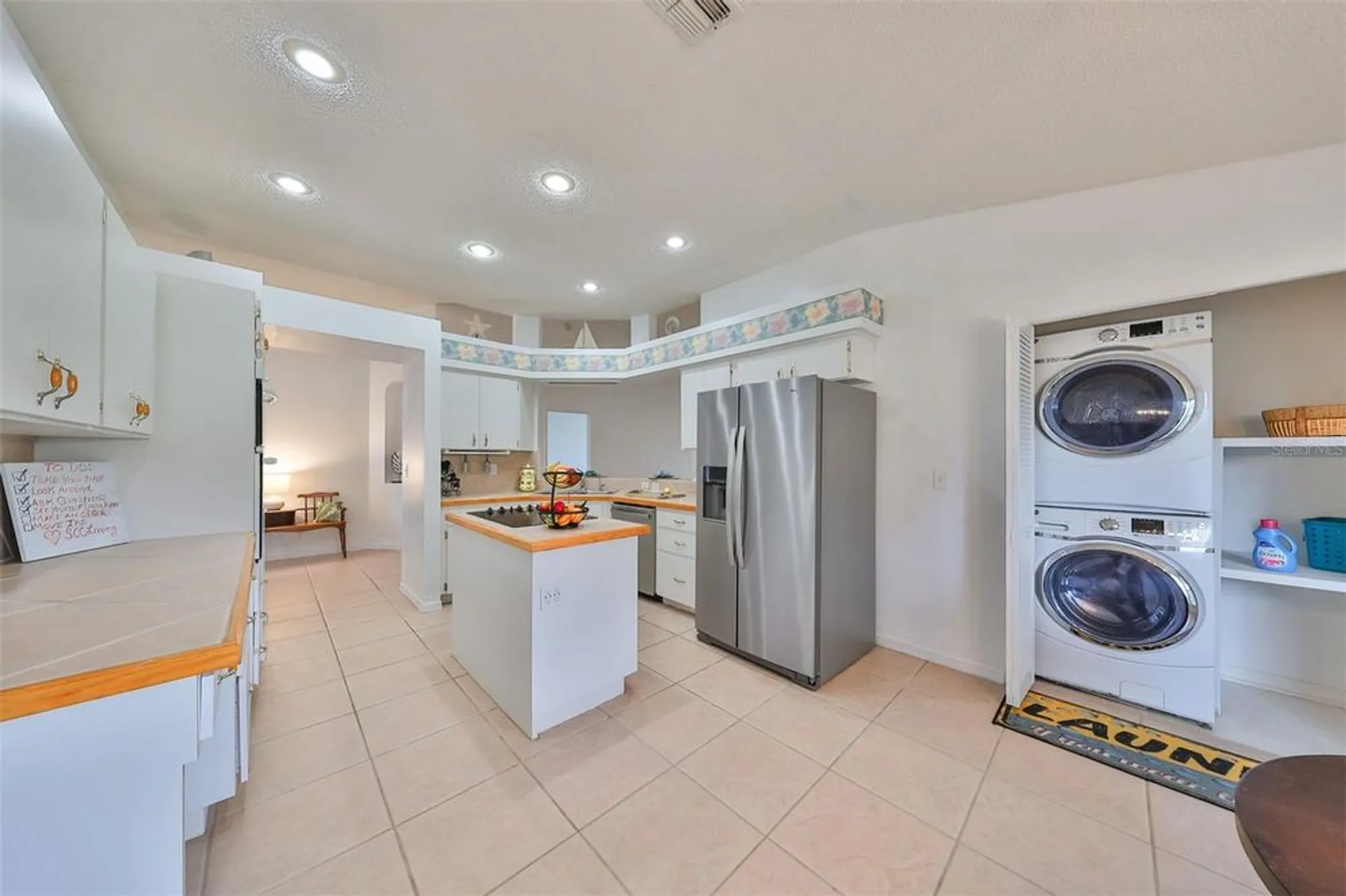 Property Slideshow image 12 of 42 | 902 mcdaniel st, Sun City Center, FL, 33573