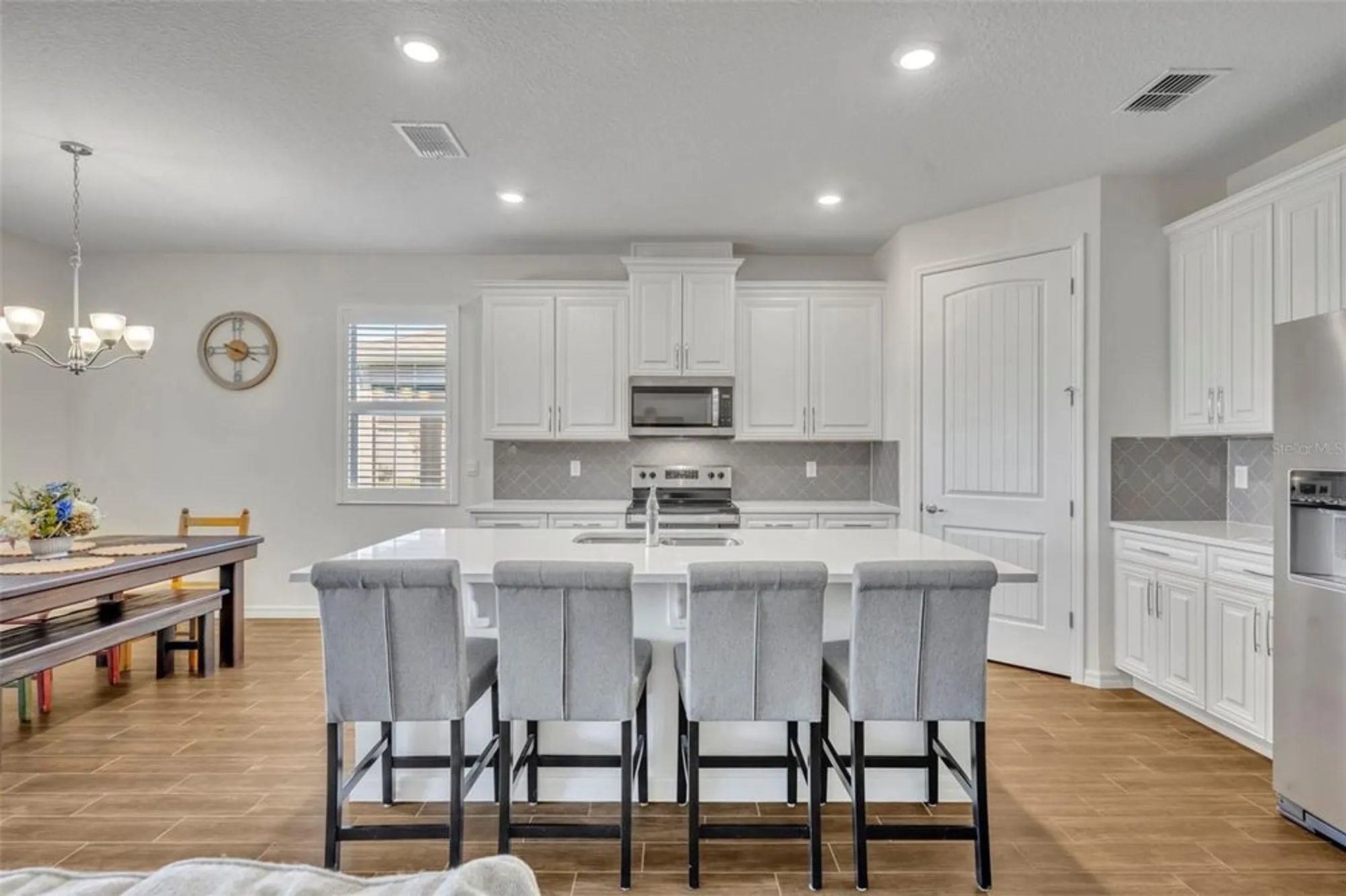 Property Slideshow image 10 of 54 | 17590 blazing star cir, Clermont, FL, 34714