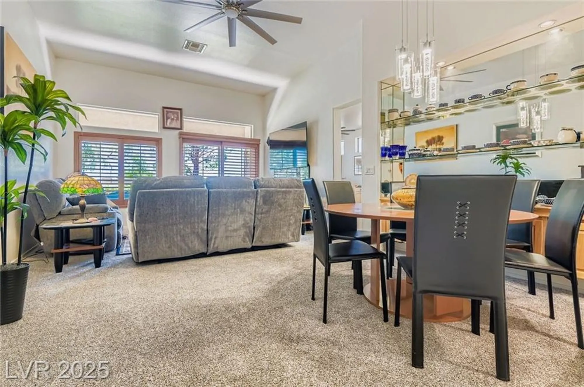 Property Slideshow image 8 of 38 | 9905 hemet dr, Las Vegas, NV, 89134